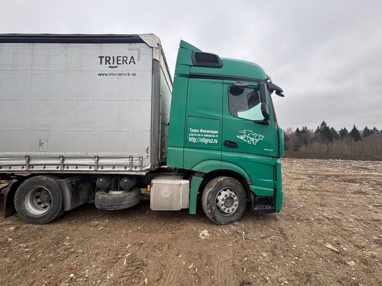 Mercedes-Benz Actros 4 1842 LS 4x2 (BigSpace),  837 063 км, 2019 года в лизинг