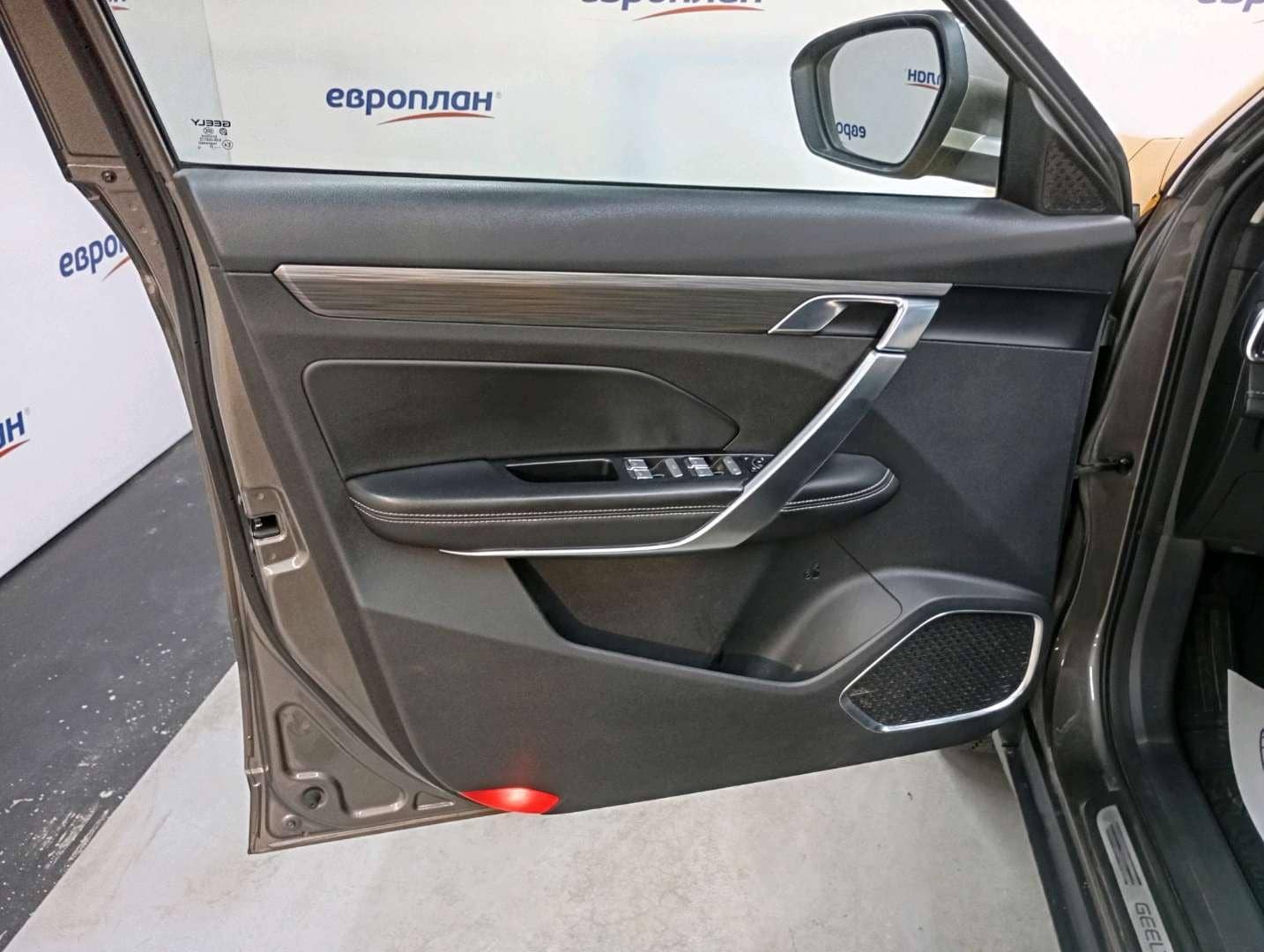 Geely Atlas Pro,  225 403 км, 2023 года в лизинг