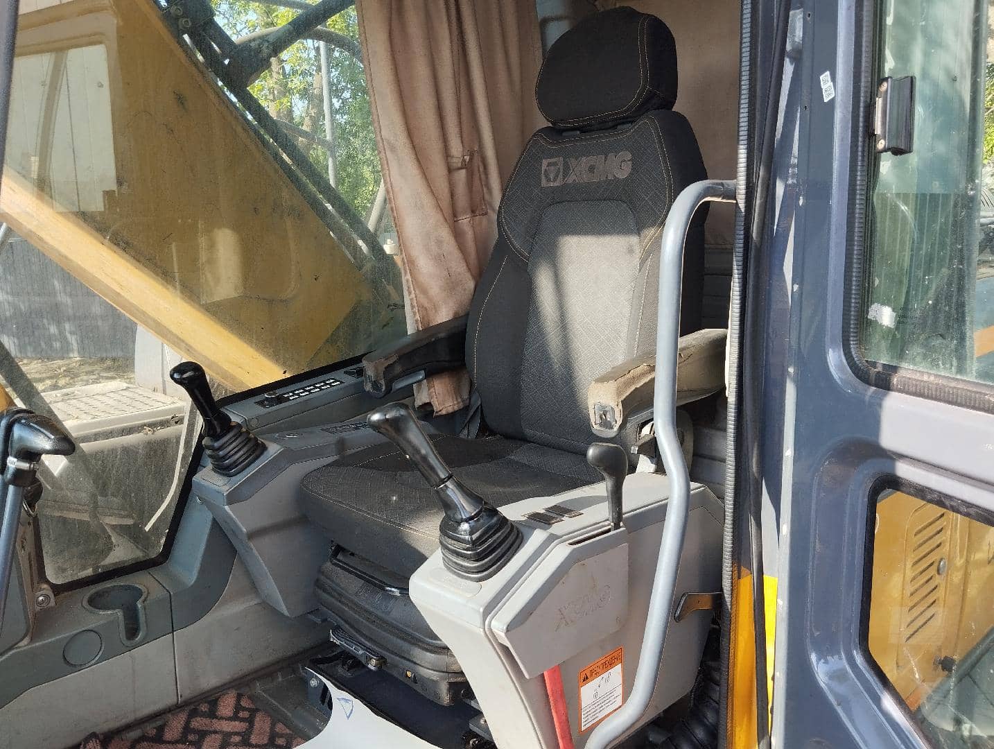XCMG/MGCM XE260D,  19 770 км, 2022 года в лизинг