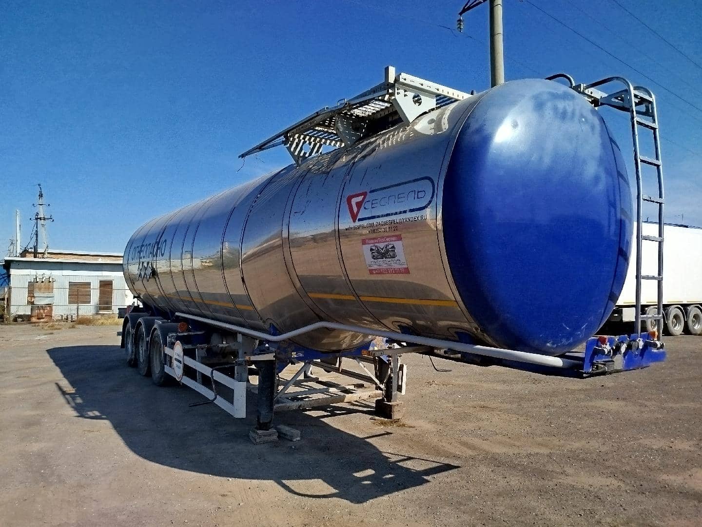 Сеспель Битумовоз SF3B38,  245 000 км, 2019 года в лизинг