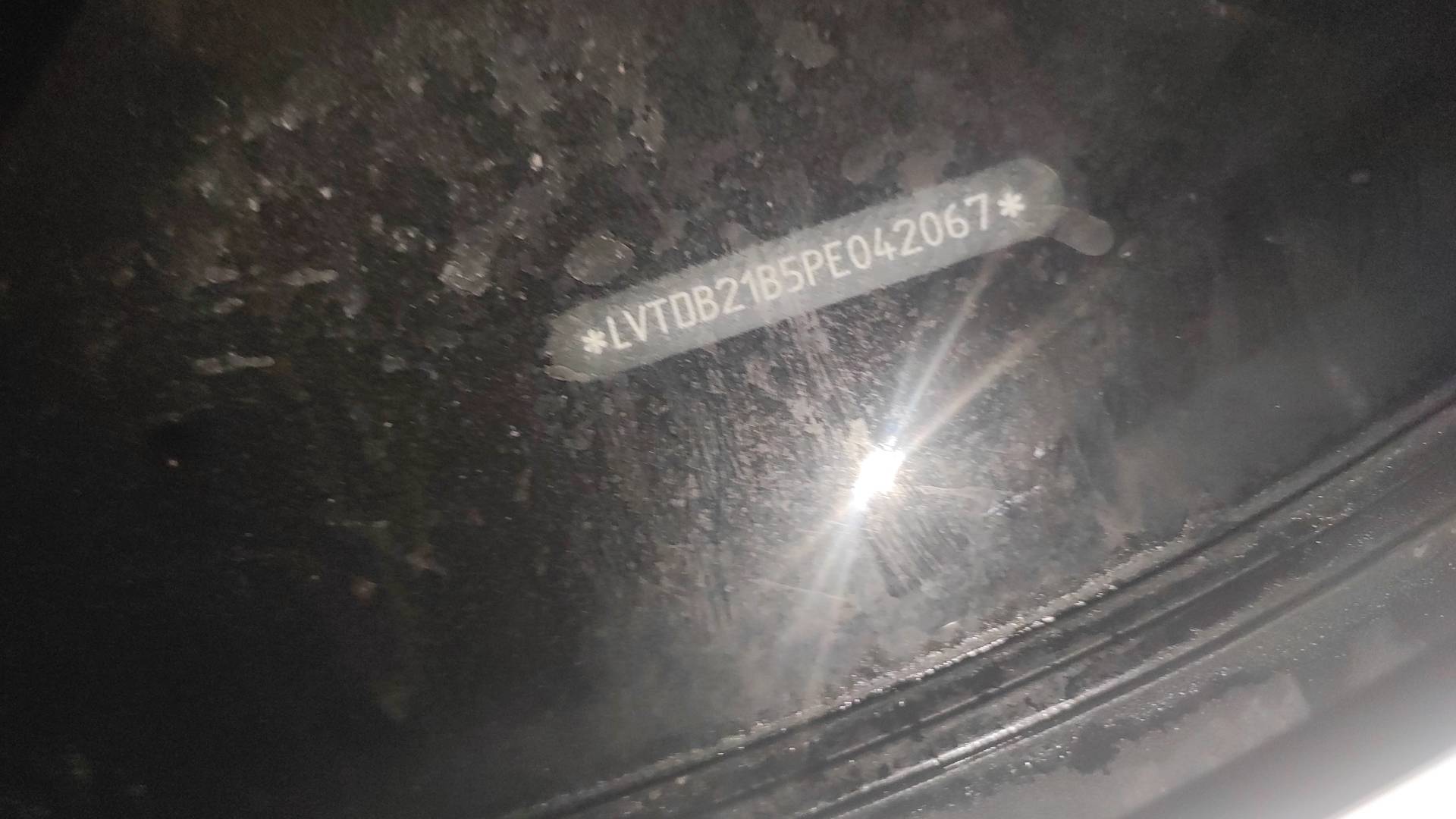 EXEED LX,  180 962 км, 2023 года в лизинг