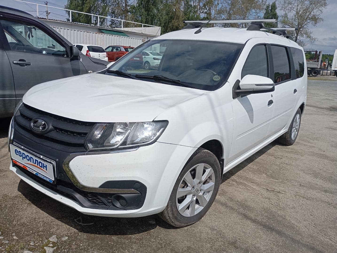 Lada Largus универсал