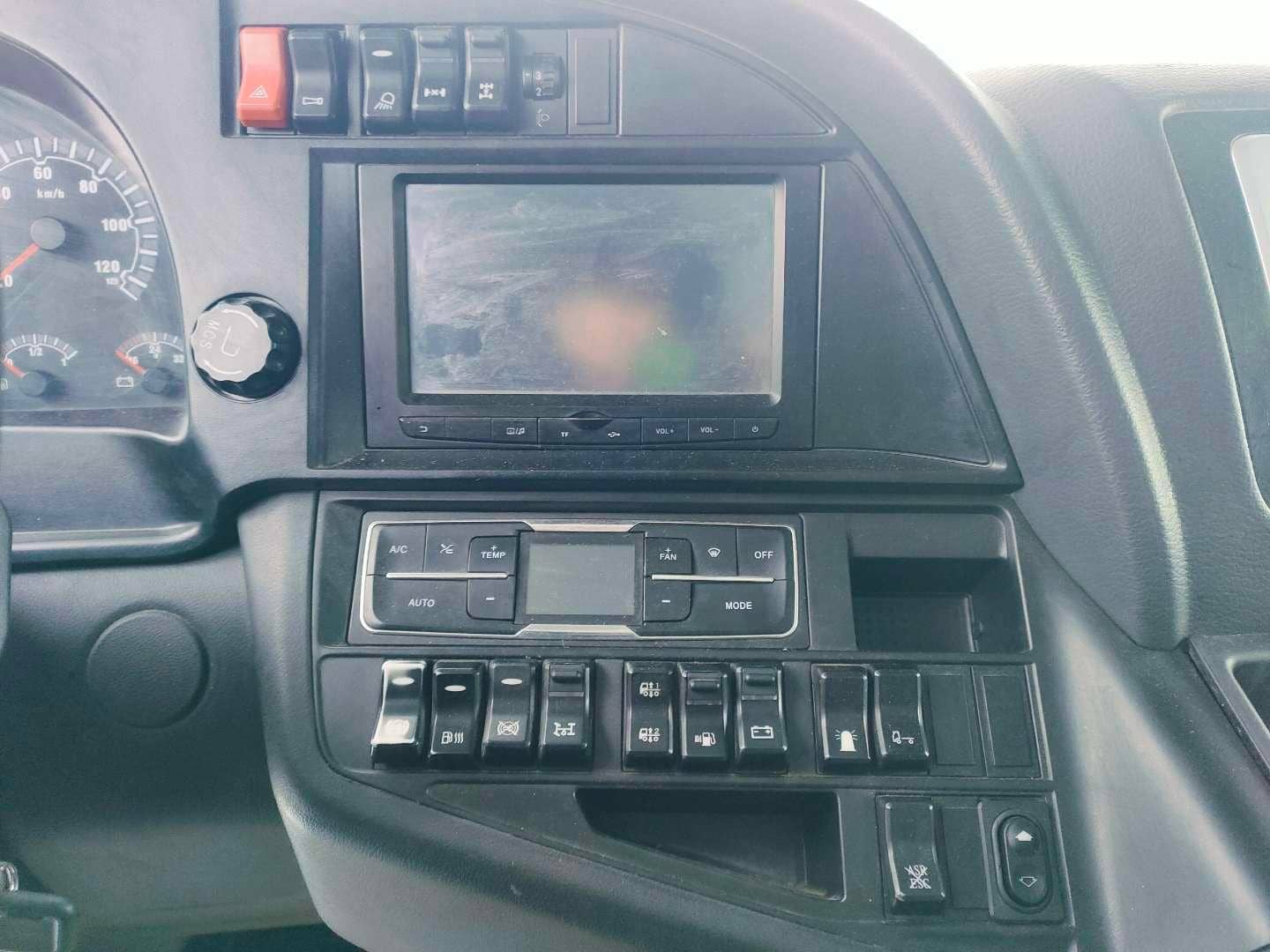 FAW CA3310P66K24T4E4 8x4 (E4),  225 000 км, 2022 года в лизинг