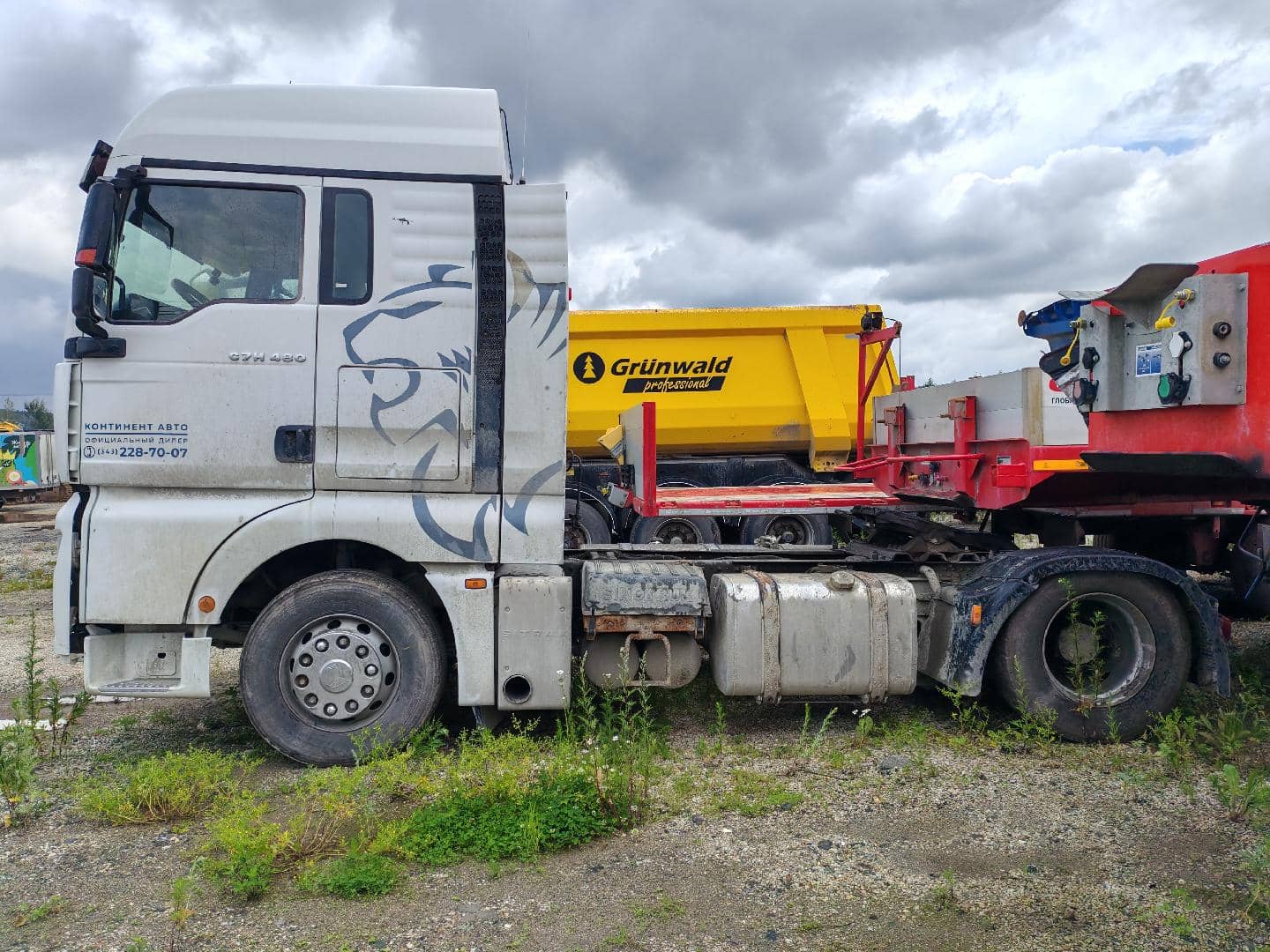 Sitrak ZZ4186V391HE,  586 567 км, 2023 года в лизинг