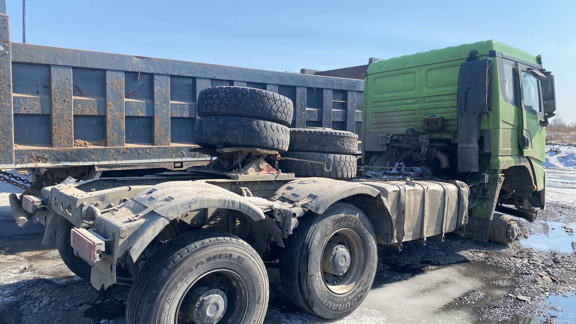 Shacman SX4256DV385,  42 932 км, 2022 года