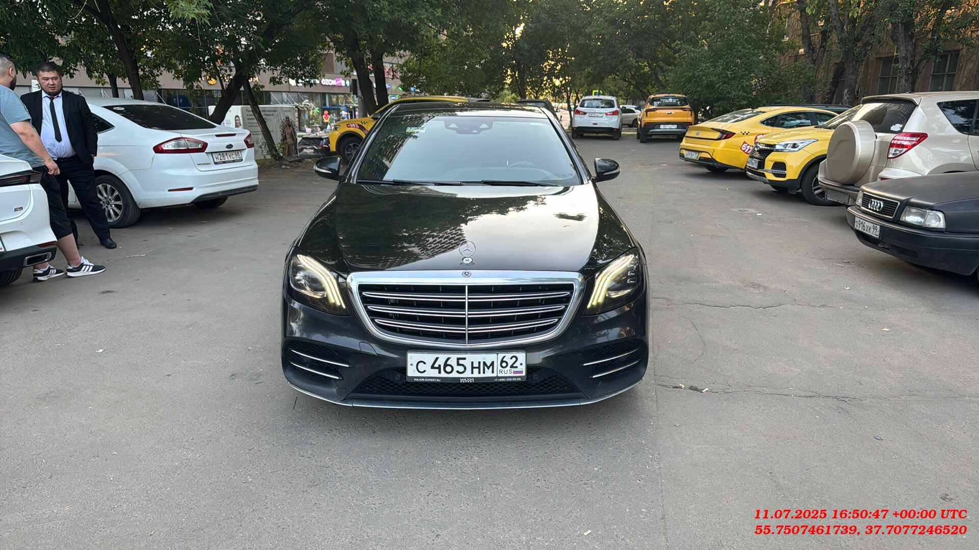 Mercedes-Benz S седан