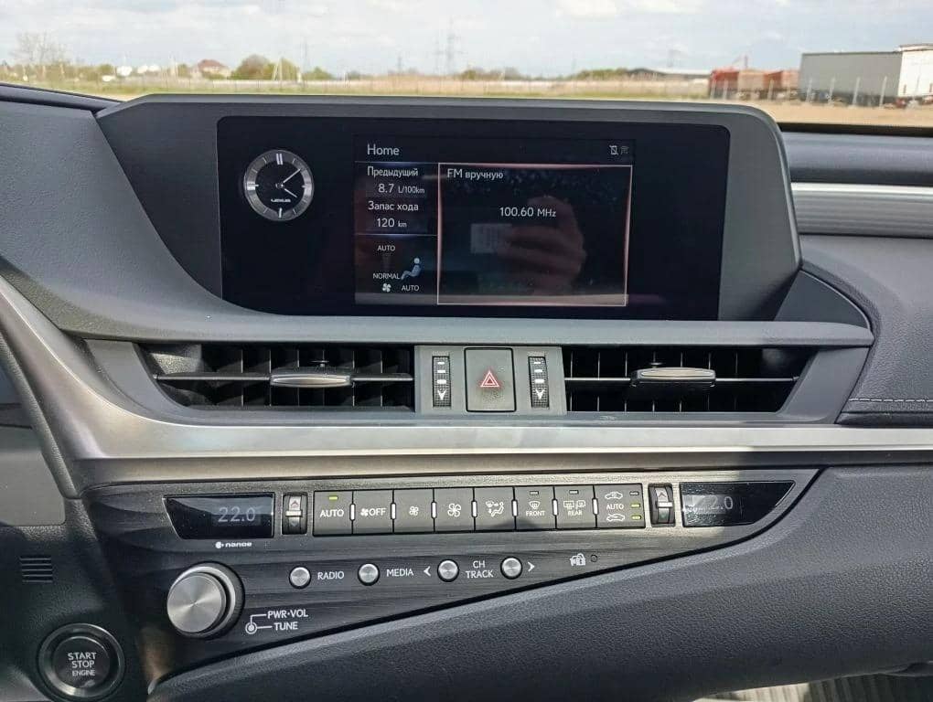 Lexus ES 250,  84 734 км, 2021 года в лизинг
