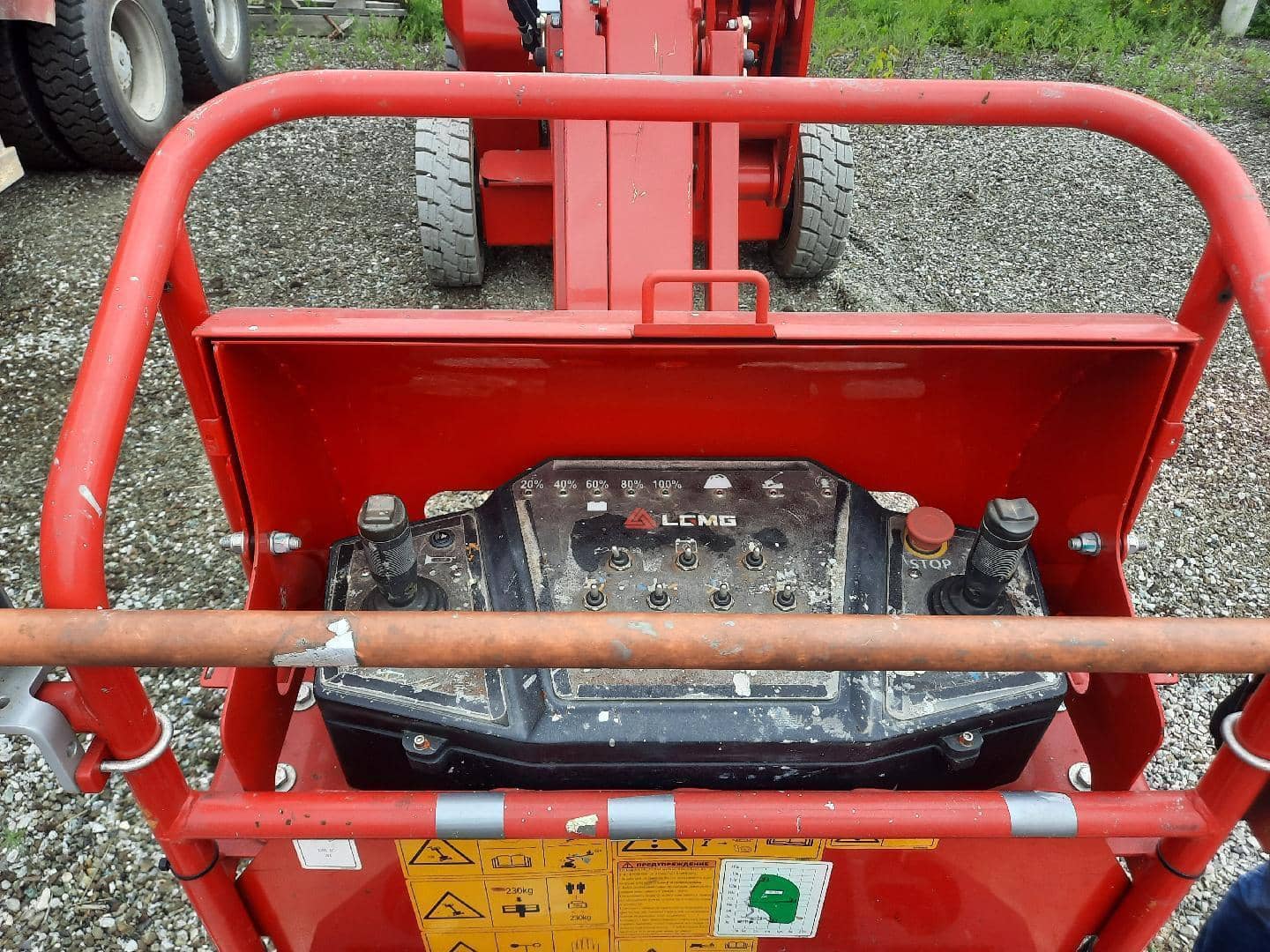 LGMG  (LinGong Machinery Group) A14JE самоходный коленчатый подъемник,  50 км, 2023 года в лизинг