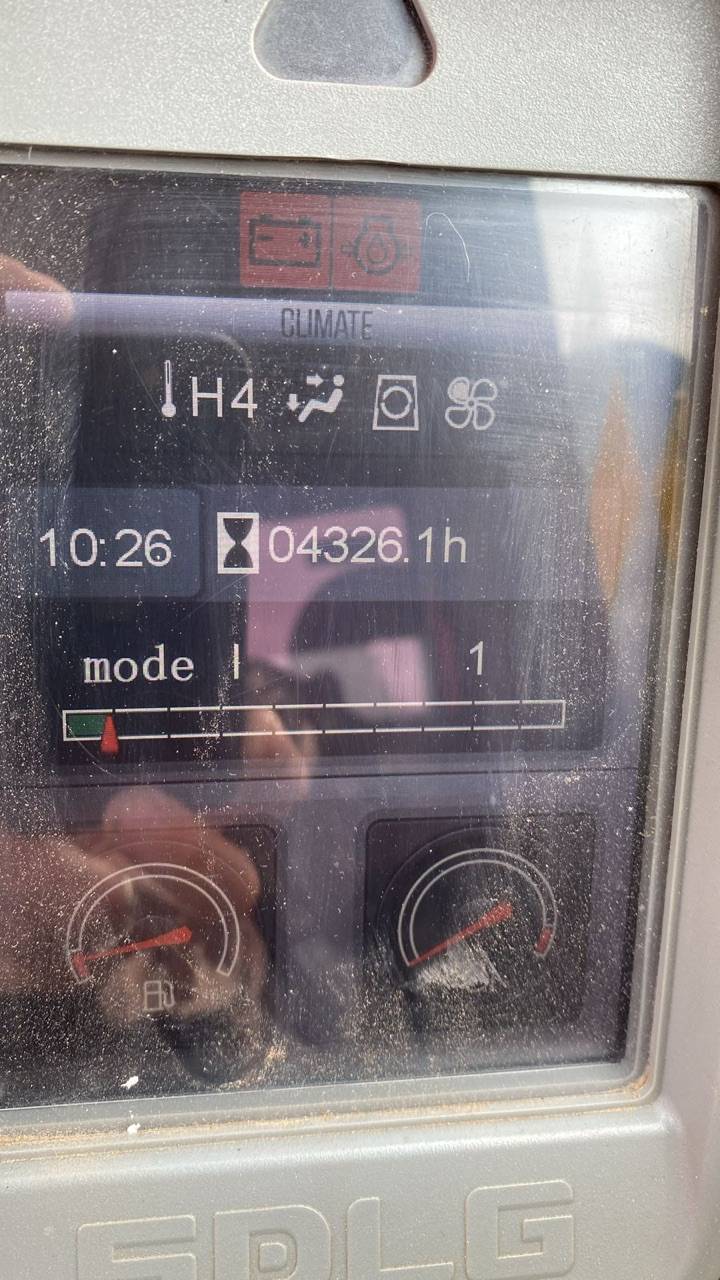 SDLG/LGCE Е6400F Лот 000001786