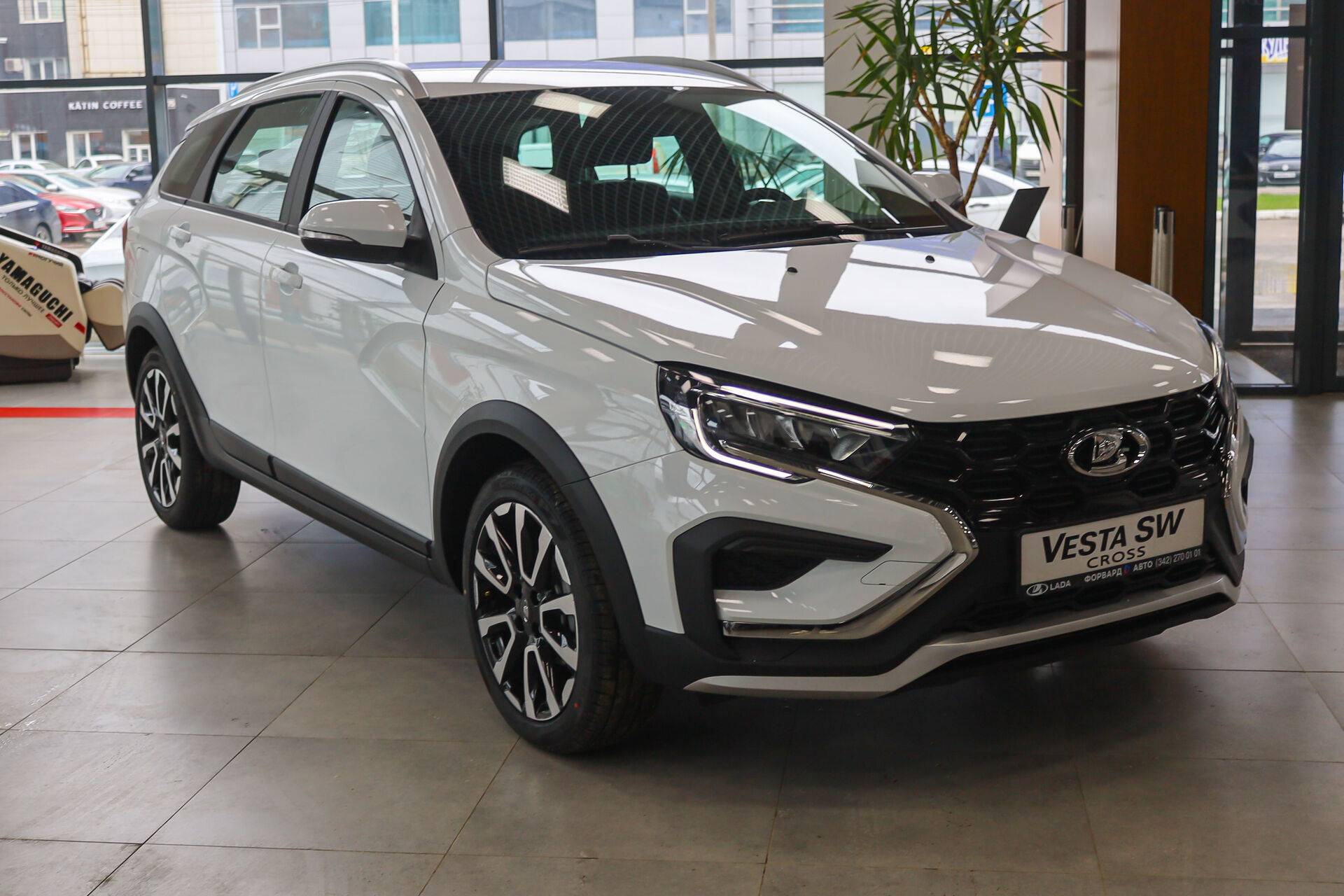 Lada Vesta SW Cross Life 24 1.8 122hp AT
