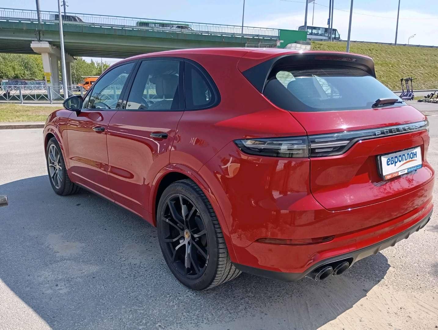 Porsche Cayenne,  83 035 км, 2020 года в лизинг