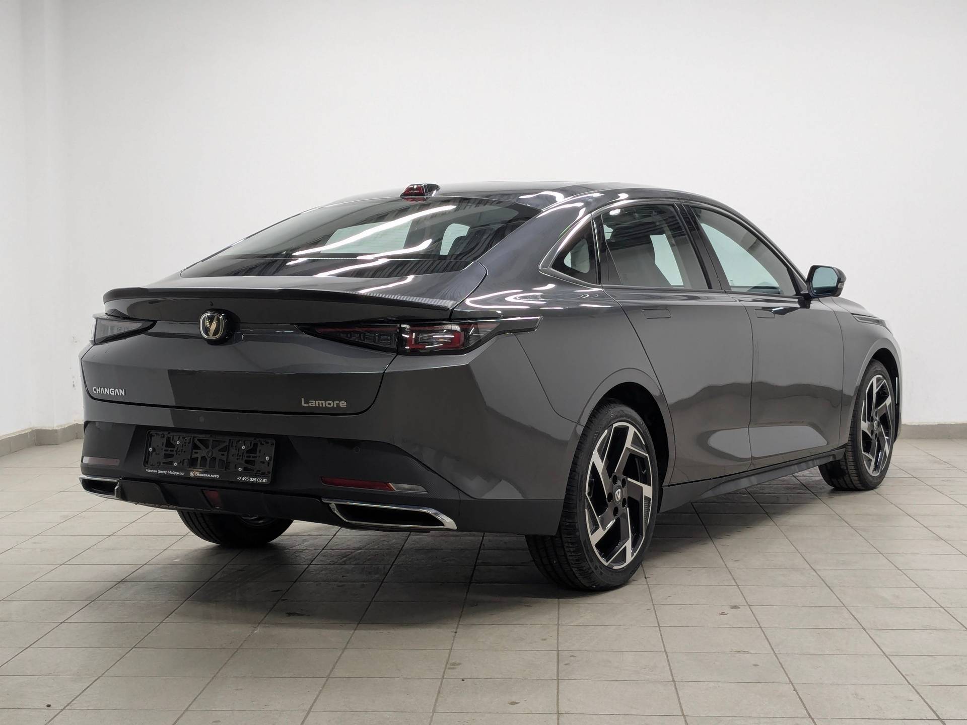 Changan Lamore Tech 1.5 DCT 180hp 2WD 