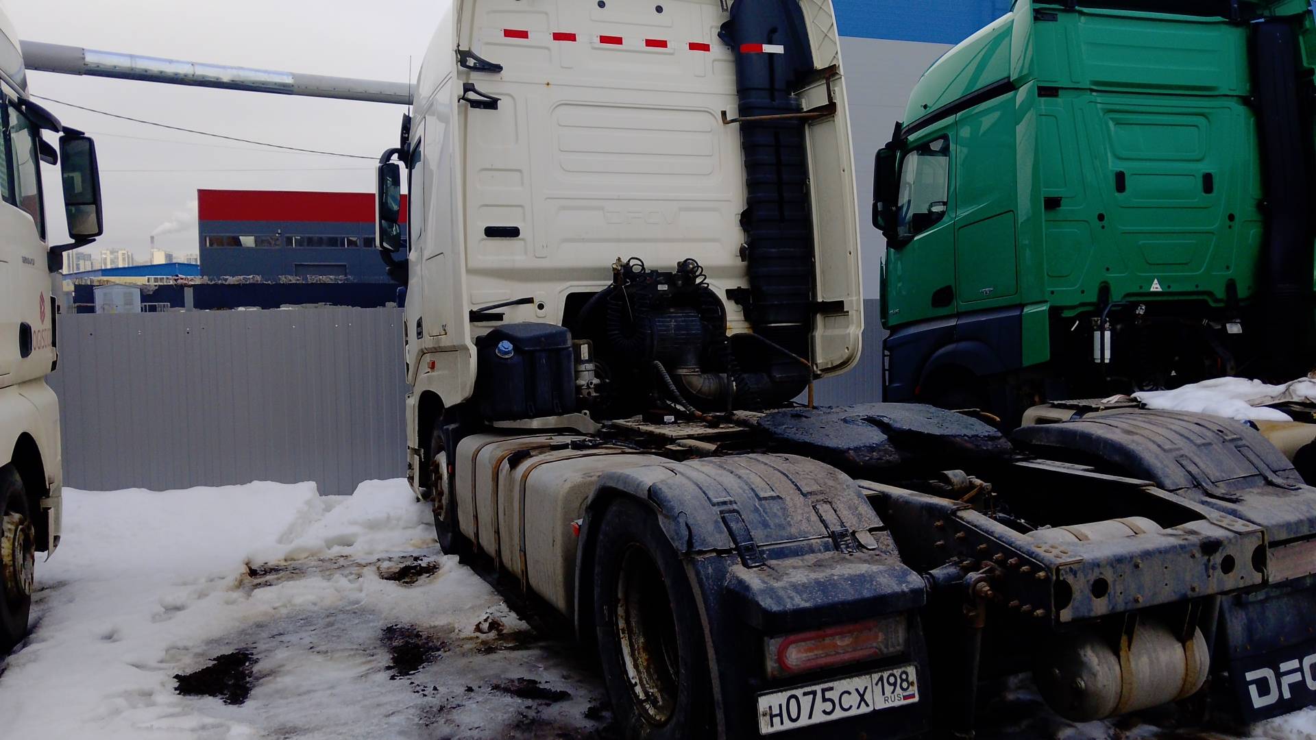 DongFeng DFH4180 4x2,  346 000 км, 2022 года в лизинг