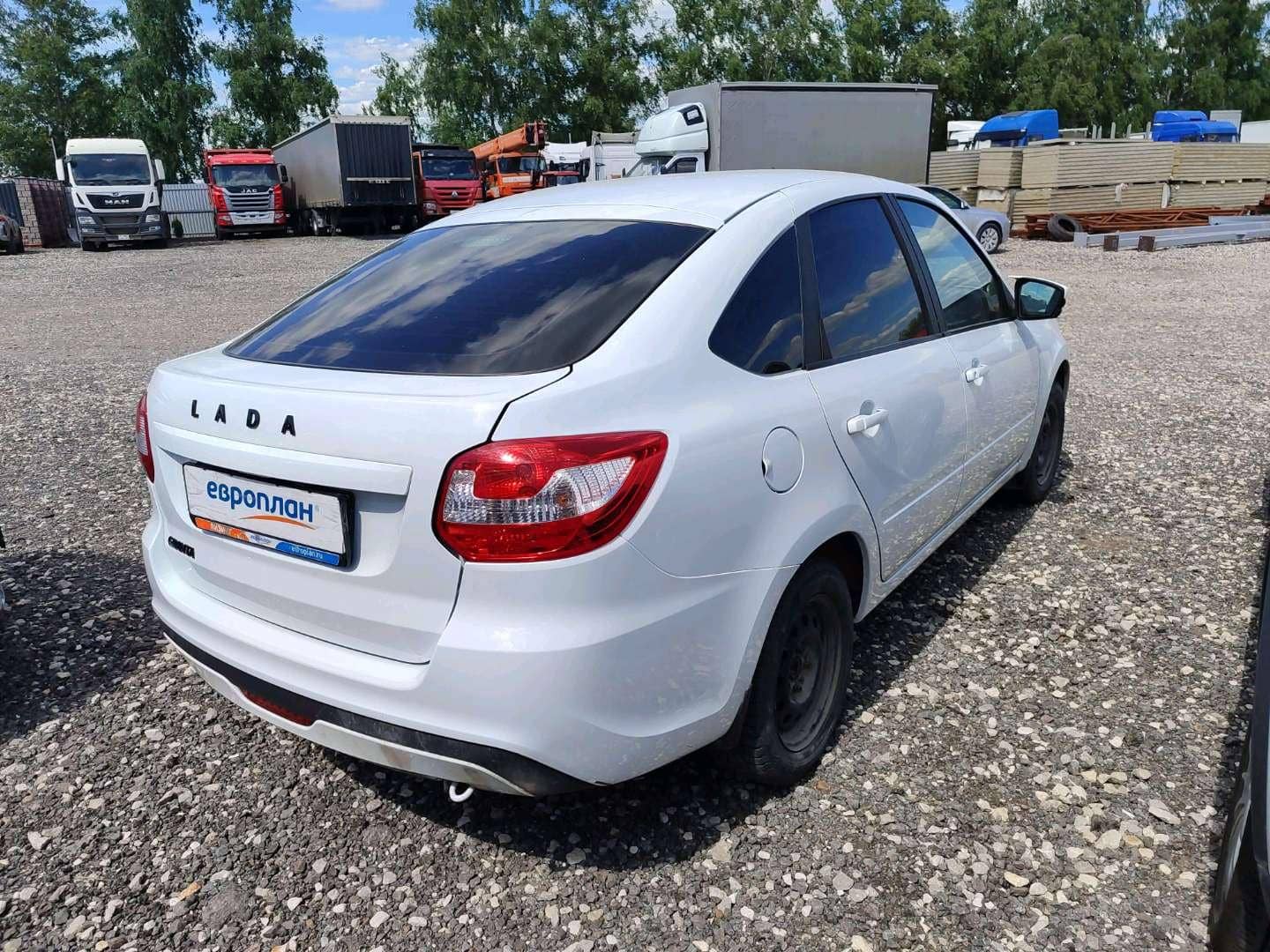 Lada Granta лифтбек,  125 625 км, 2022 года в лизинг