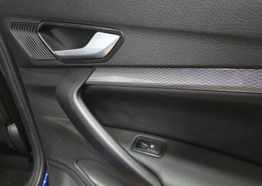 Lada Vesta седан Life 24 1.6 106hp AT