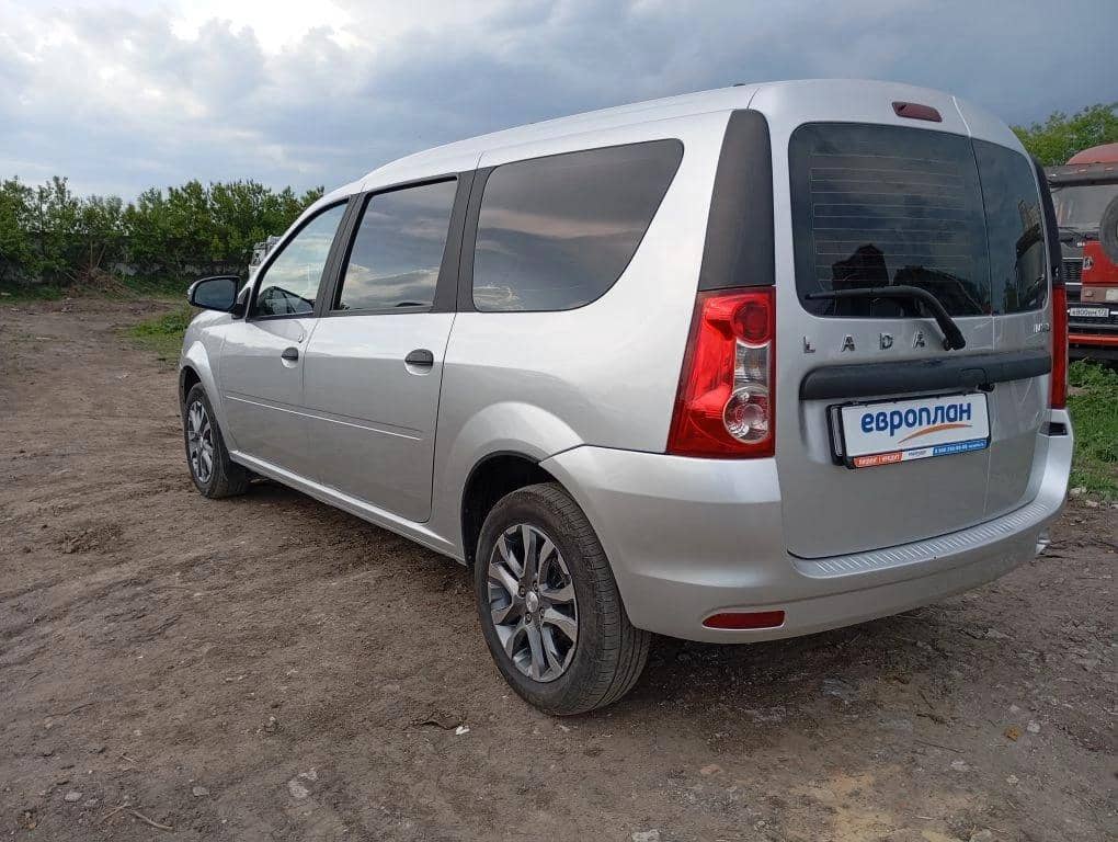 Lada Largus универсал,  101 230 км, 2024 года в лизинг