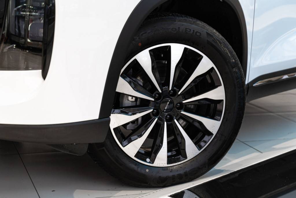 Tenet T8 2.0T DCT7 Ultra 4WD