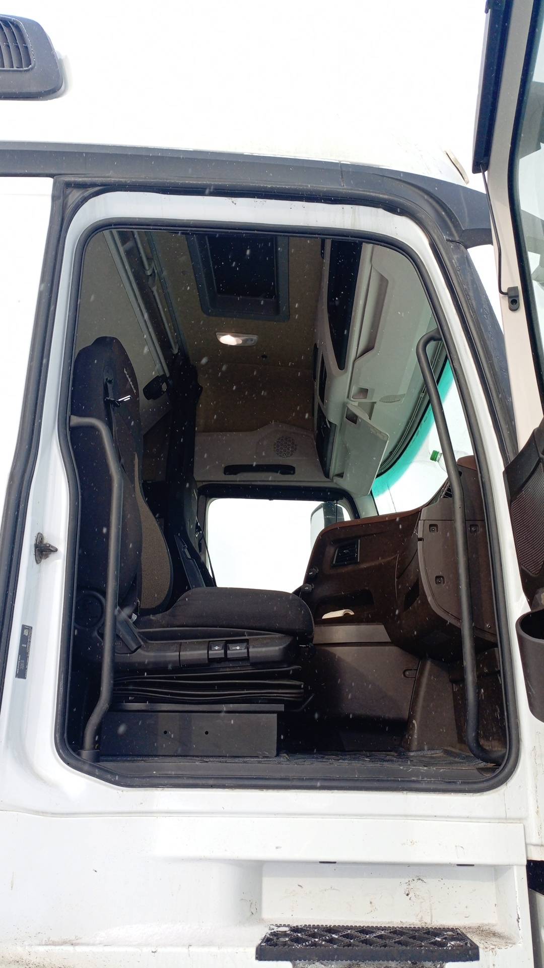 КАМАЗ 54901-94 (M1945),  207 493 км, 2023 года в лизинг