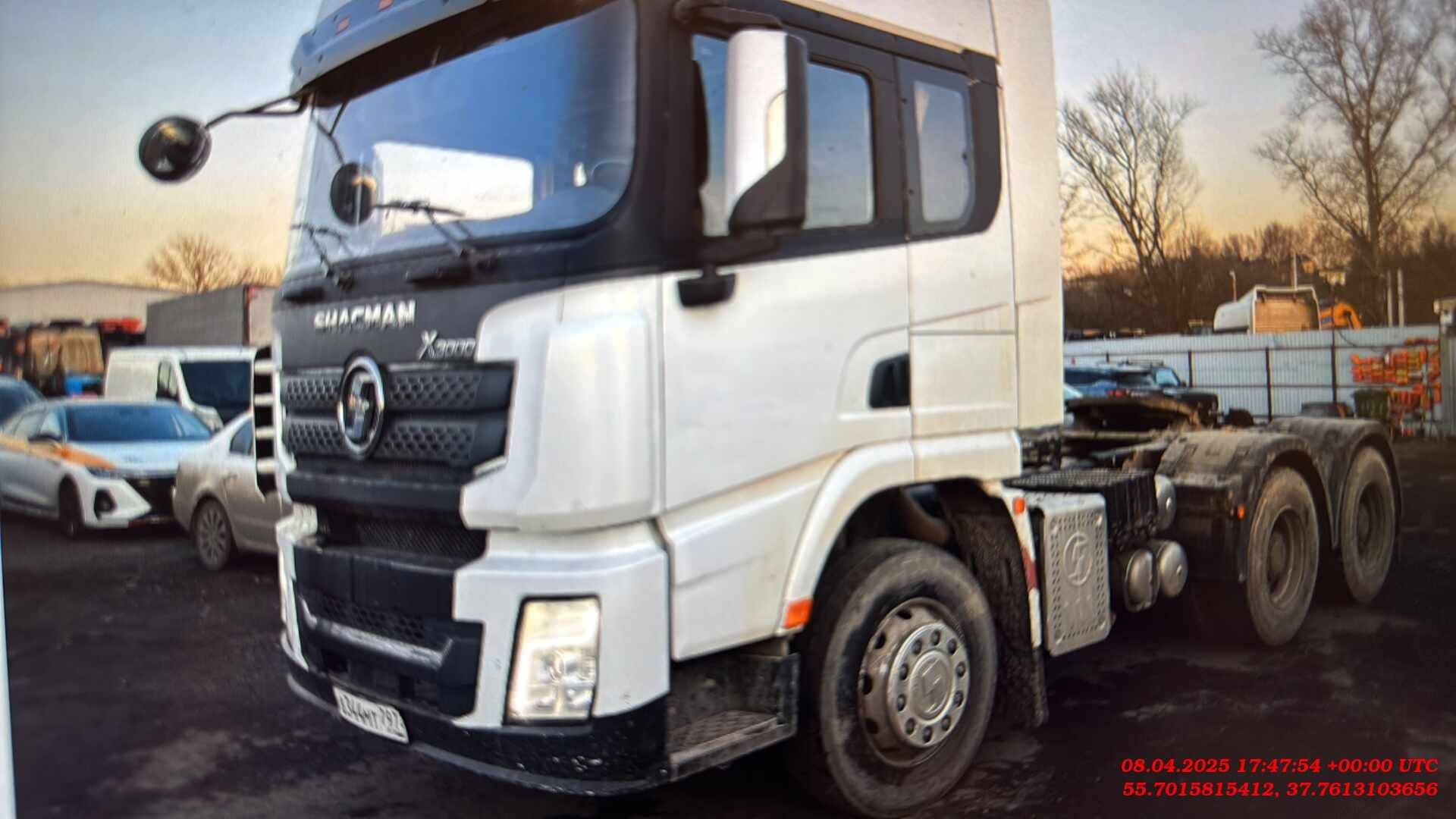 Shacman SX42584W324C