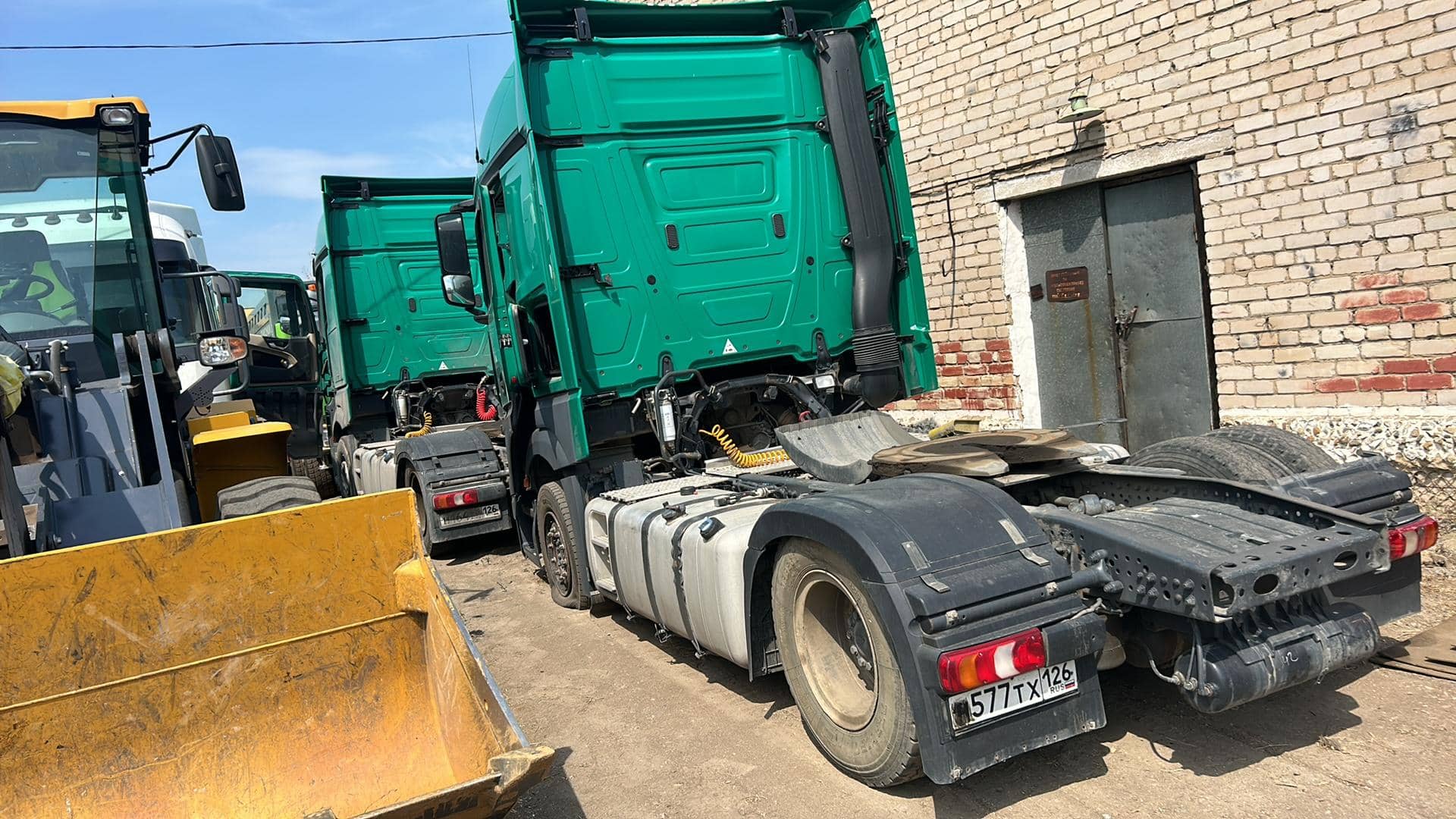 Mercedes-Benz Actros 5 1845 LS 4x2 (BigSpace),  999 999 км, 2015 года