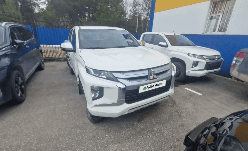 Mitsubishi L200