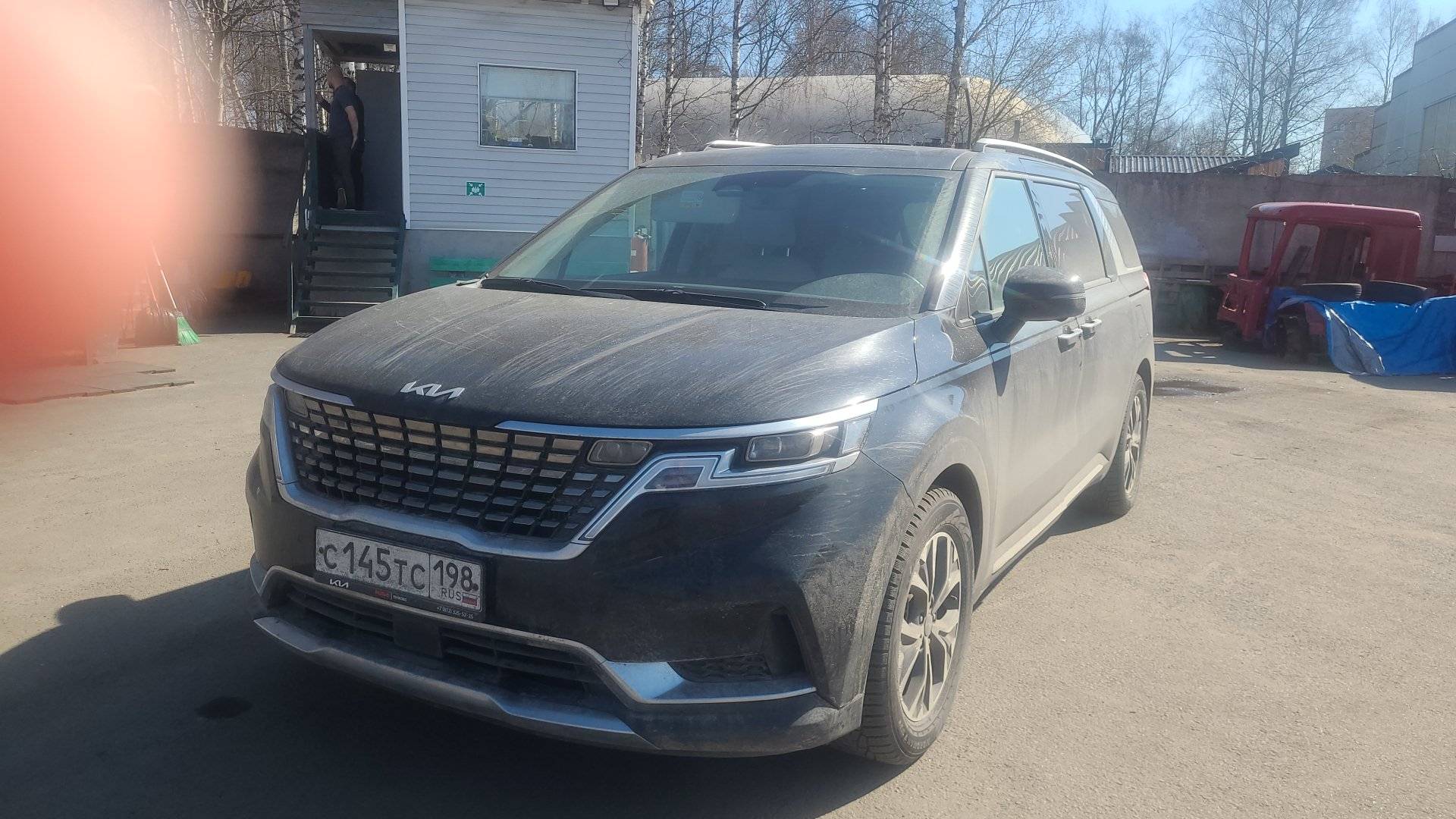 KIA Carnival
