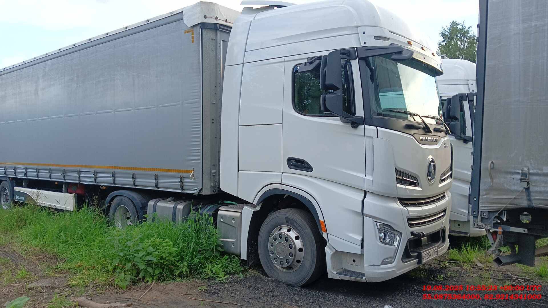 Shacman SX4188YY381,  197 369 км, 2023 года в лизинг