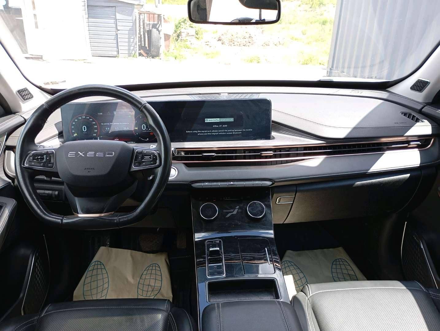 EXEED LX,  125 798 км, 2023 года в лизинг