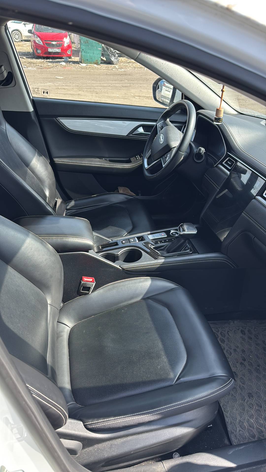 JAC J7,  192 944 км, 2023 года