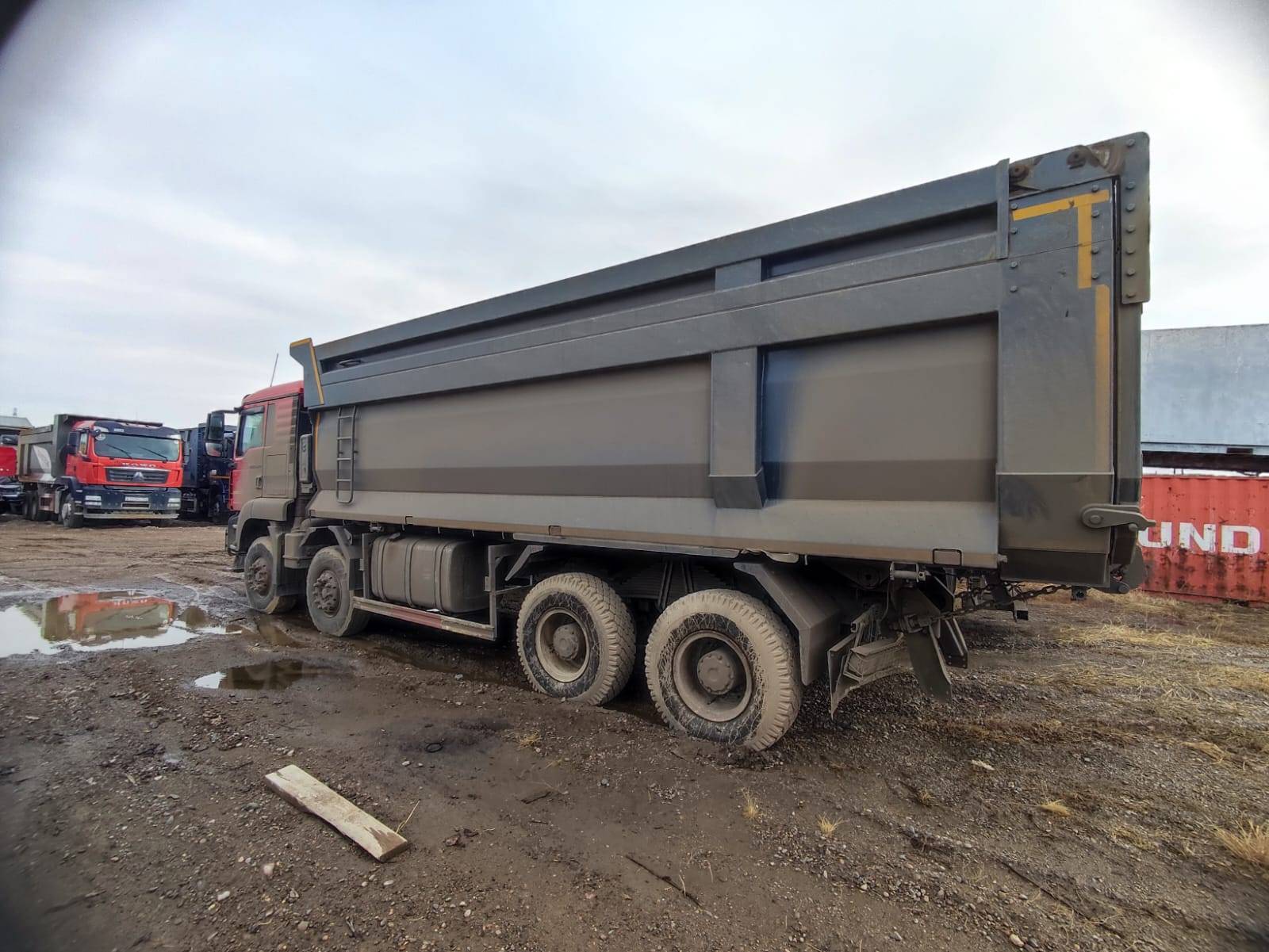 HOWO ZZ3317V386GE1 8х4 Лот 000008793