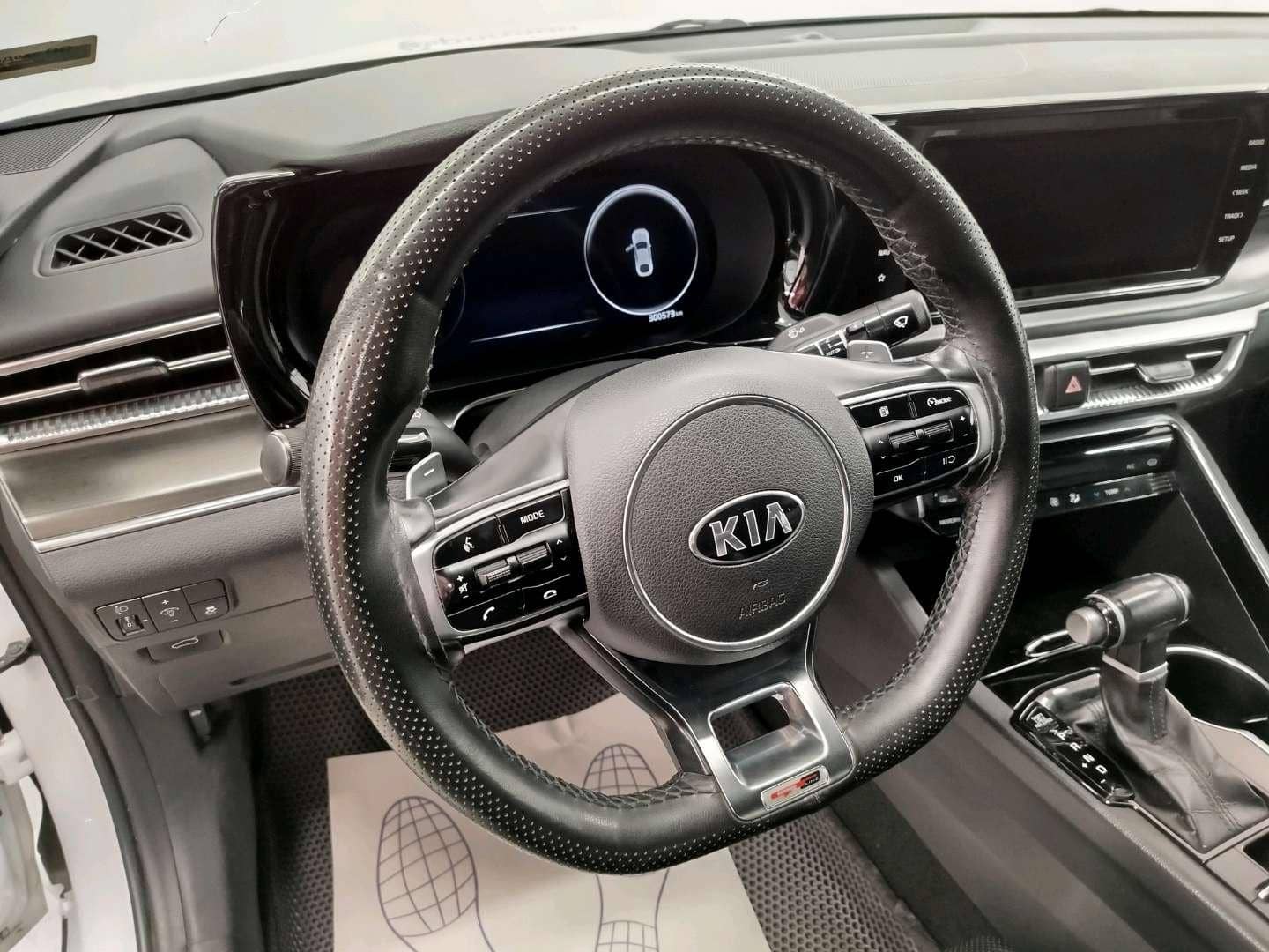 KIA K5,  300 573 км, 2021 года в лизинг