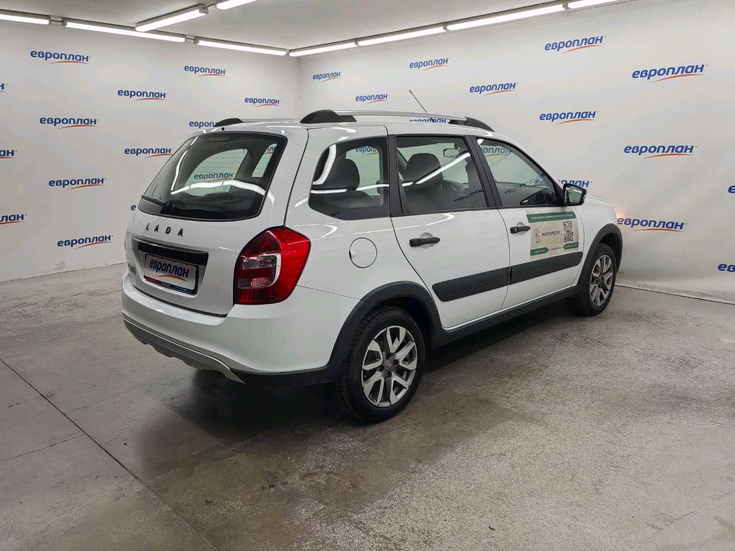 Lada Granta Кросс,  42 584 км, 2023 года в лизинг