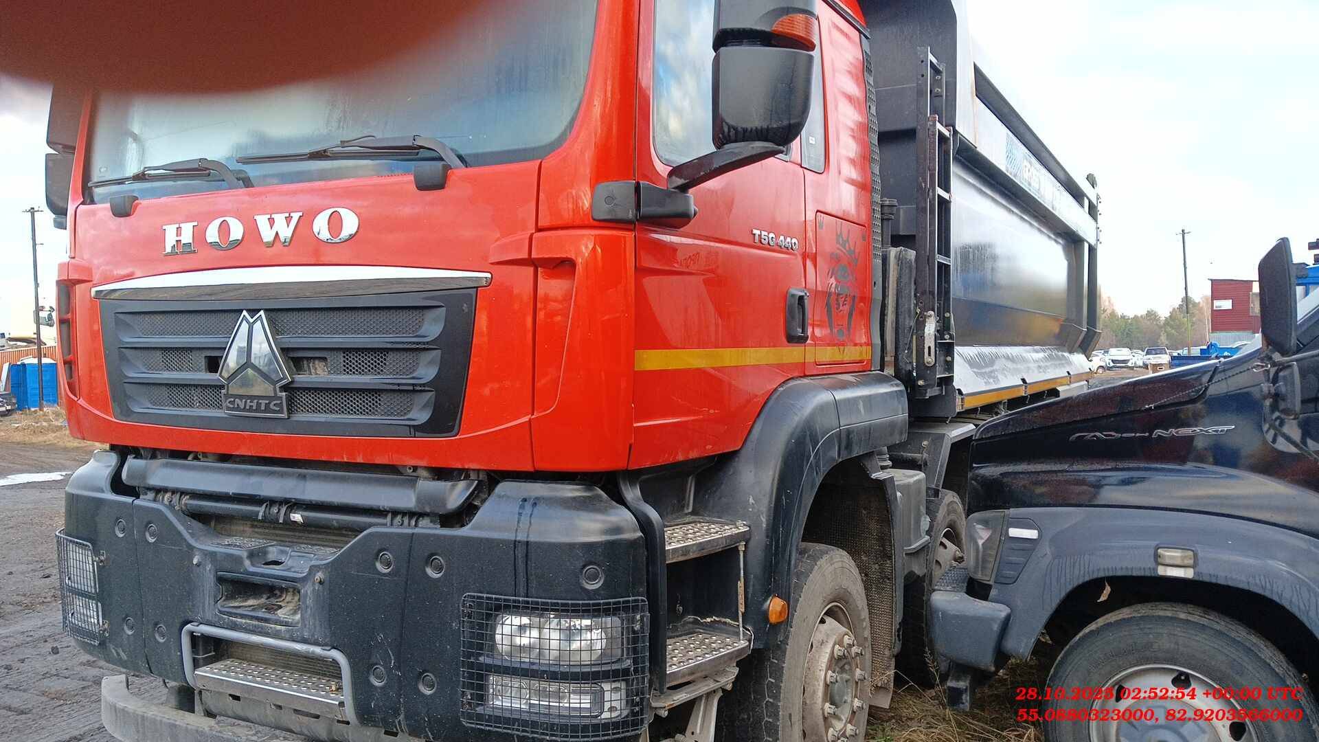 HOWO ZZ3317V386GE1 8х4,  36 439 км, 2024 года в лизинг