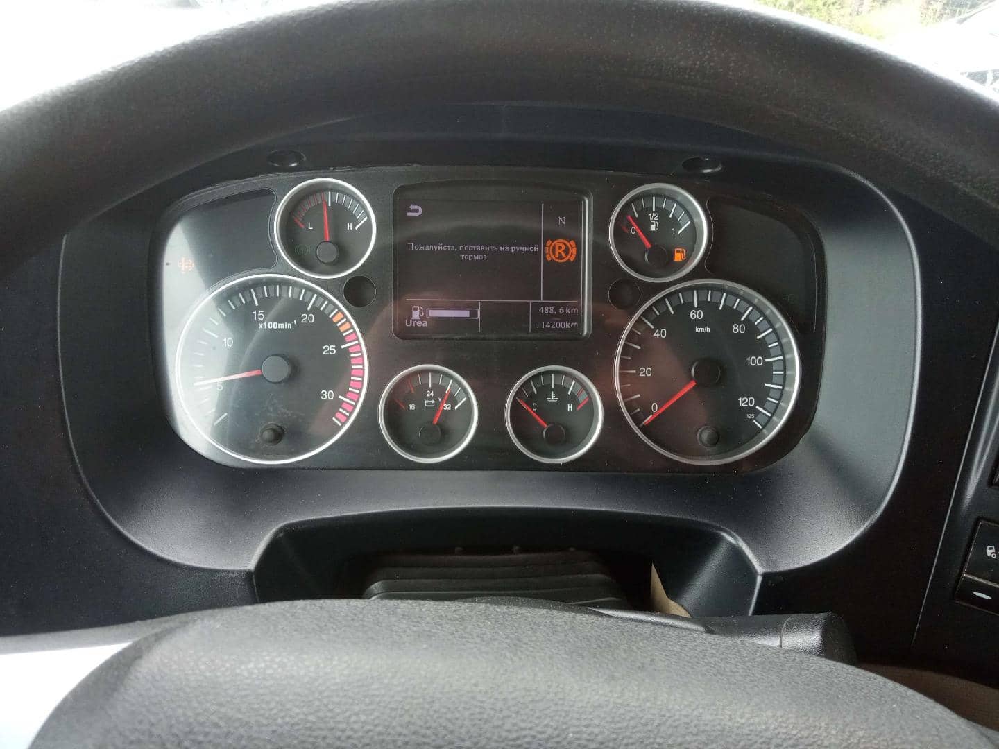 HOWO ZZ3257V384GE1 6x4,  114 200 км, 2023 года в лизинг