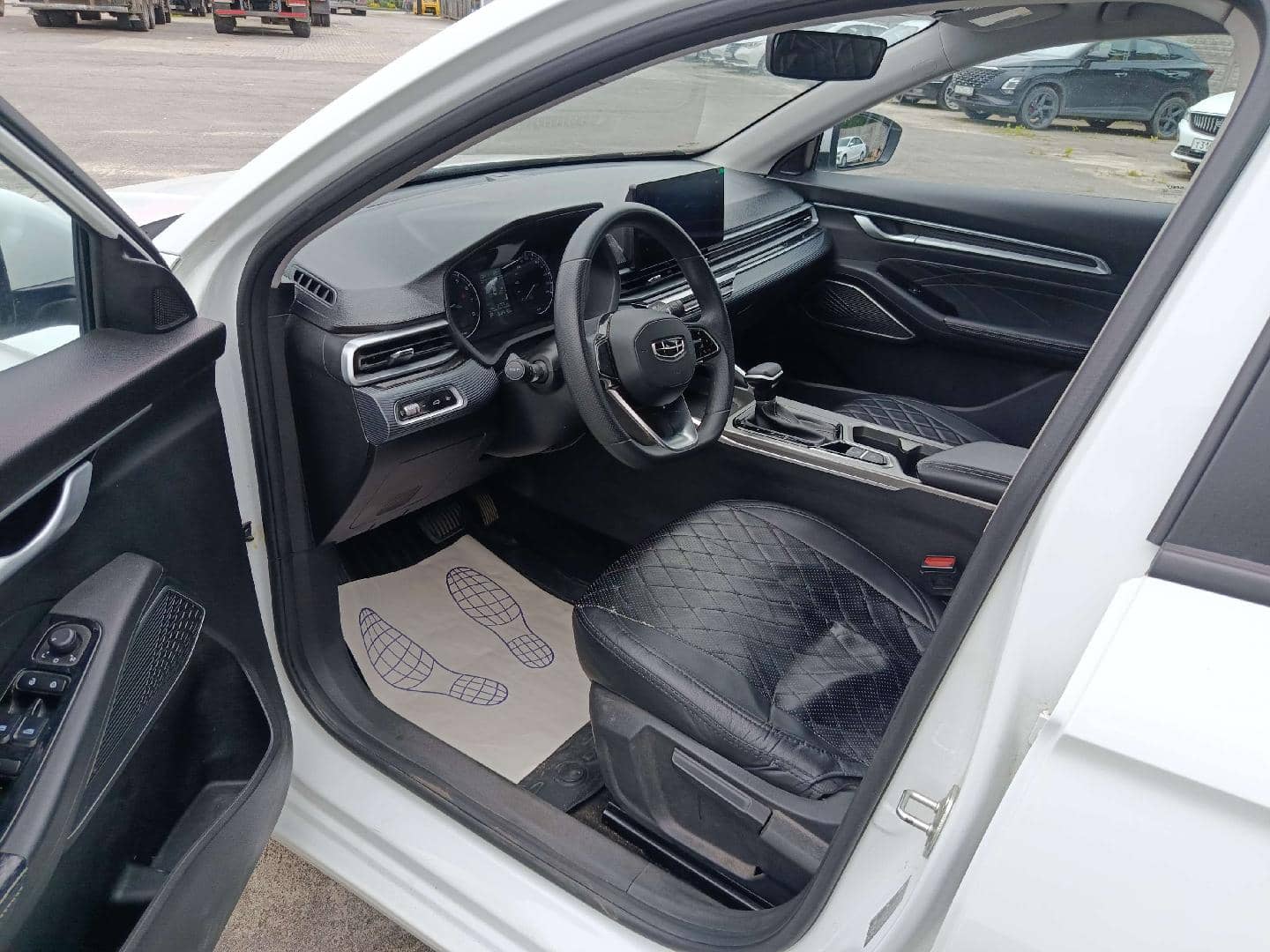 Geely Emgrand,  63 316 км, 2024 года в лизинг