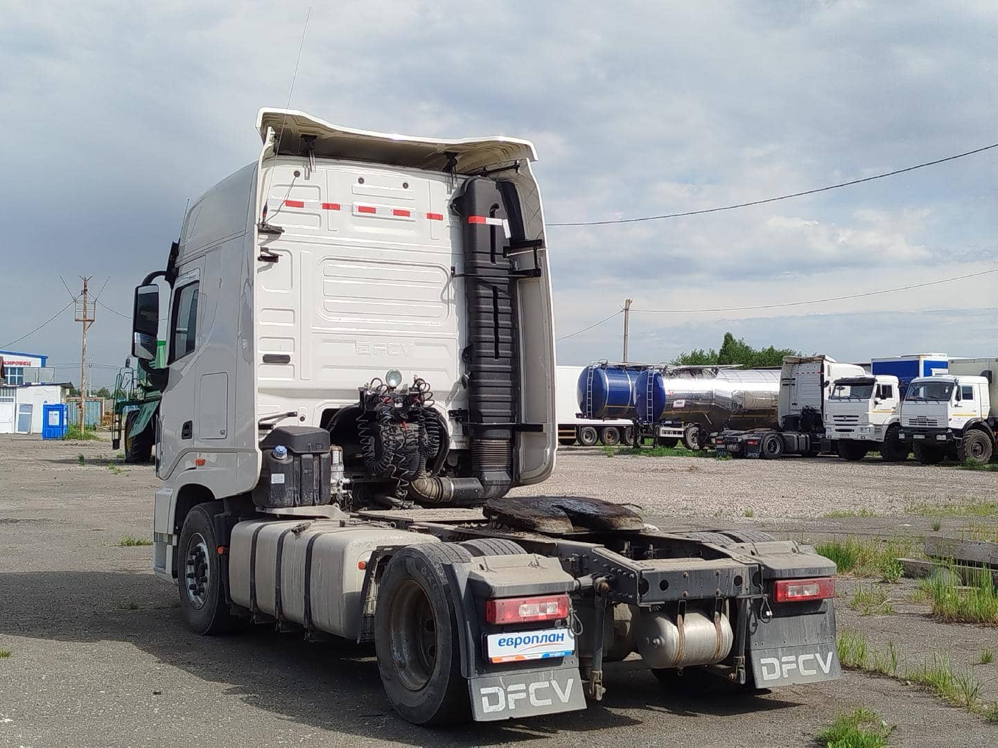 DongFeng GX DFH4180 4x2,  593 393 км, 2024 года в лизинг