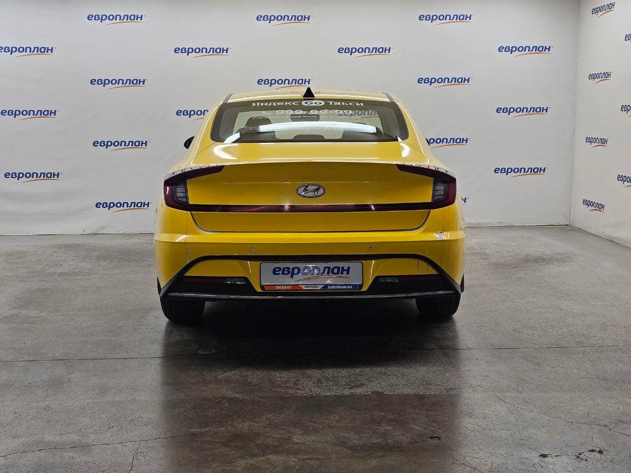 Hyundai Sonata,  239 020 км, 2021 года в лизинг