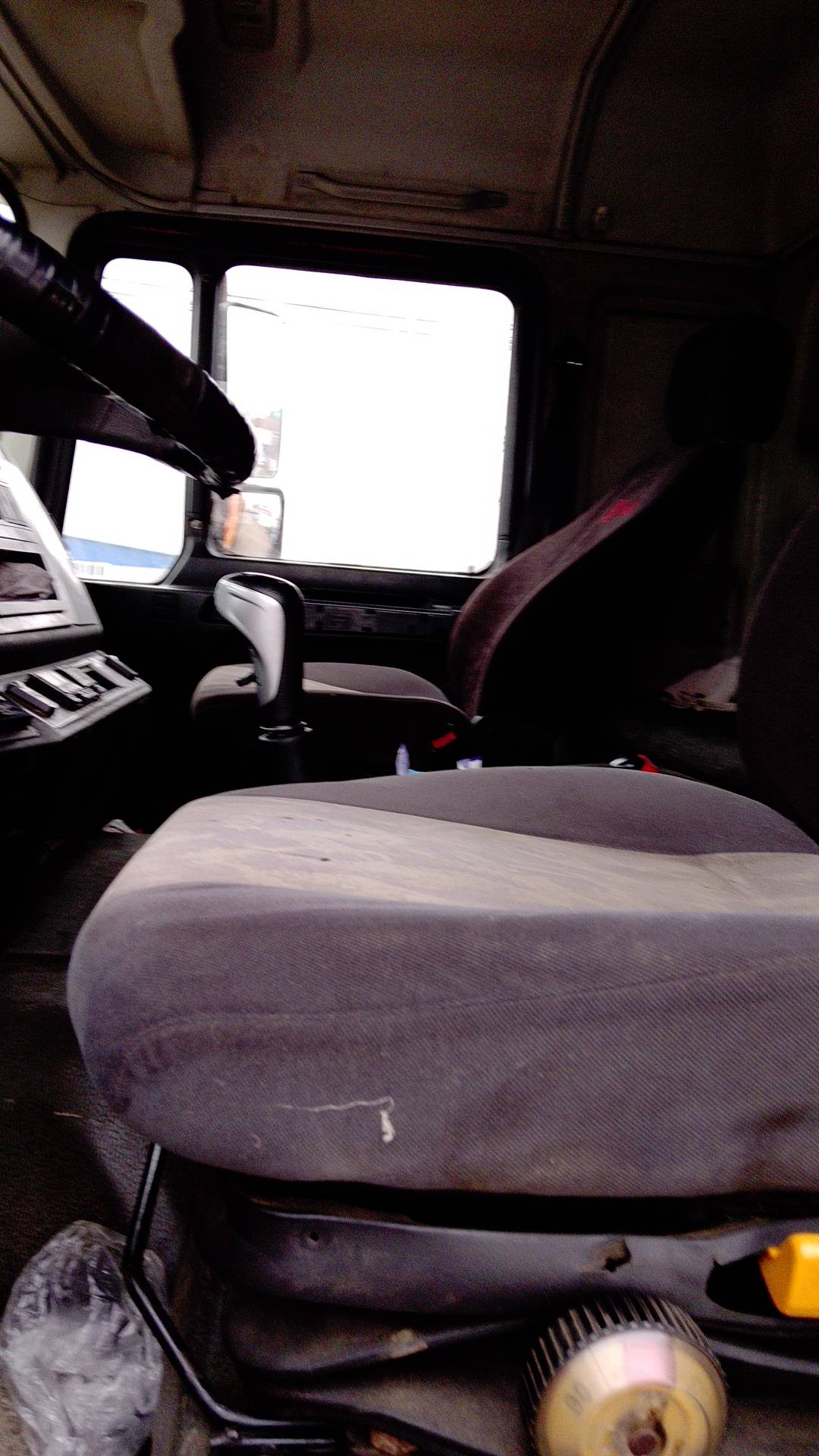 Shacman SX3258DT384,  150 317 км, 2021 года в лизинг