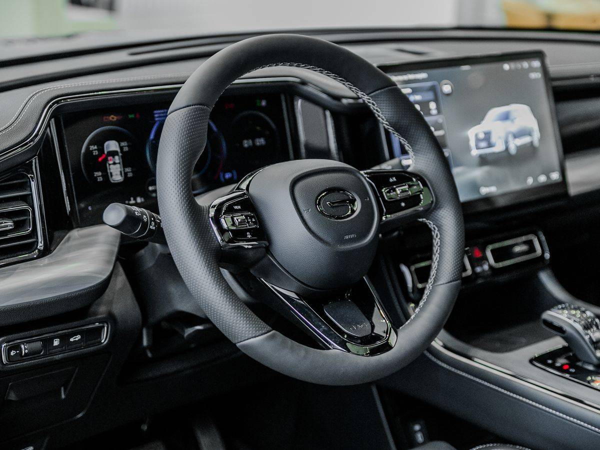 GAC GS8 ГТ 2.0 АТ полный привод (GT)