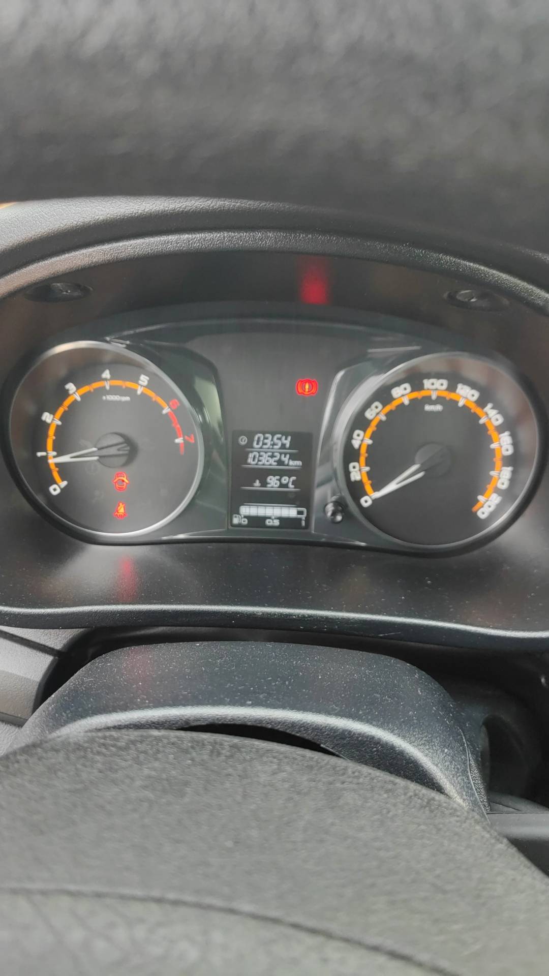 Lada Granta седан,  103 624 км, 2023 года в лизинг