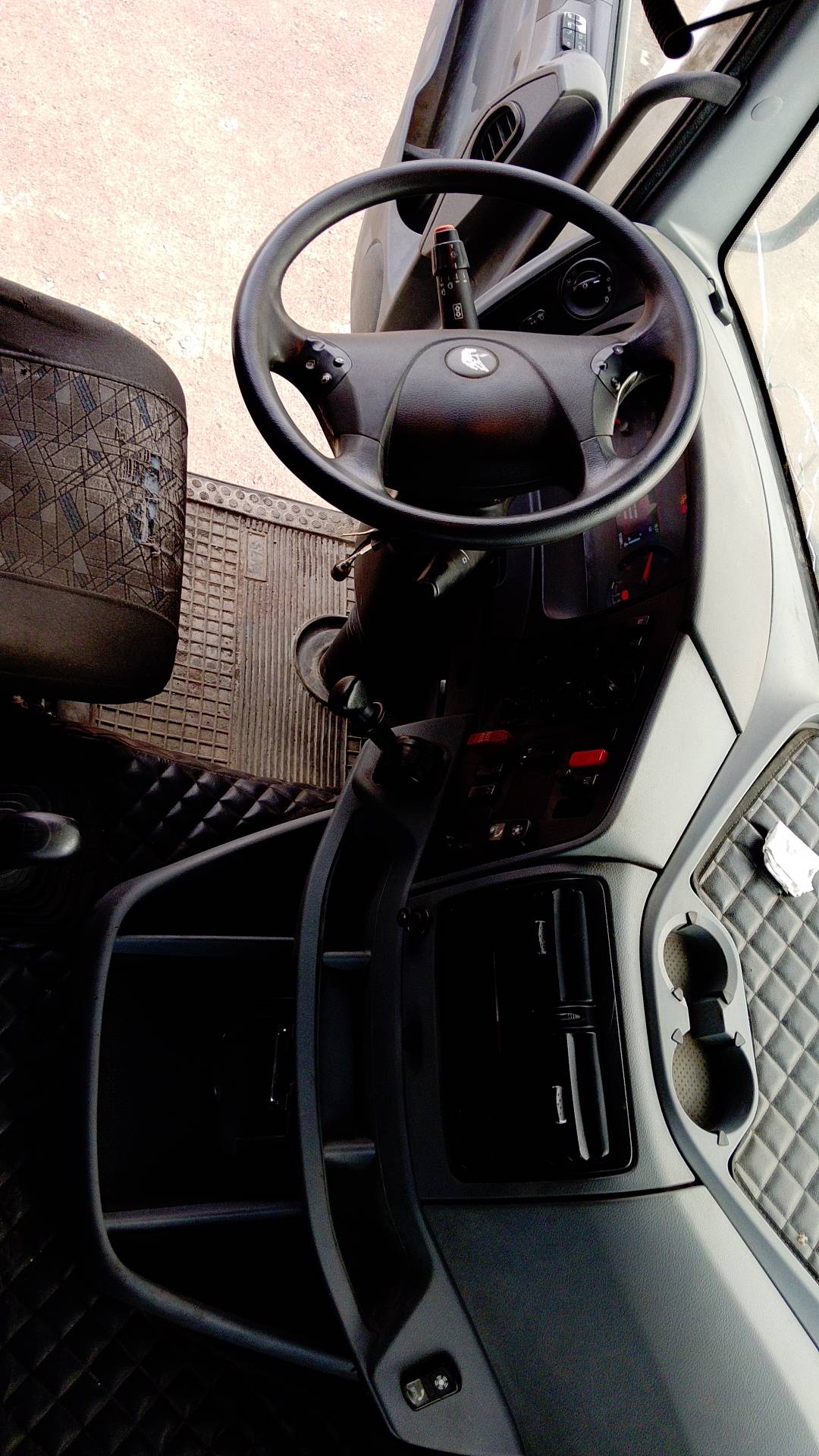 КАМАЗ 5490-5P CNG (M1840),  572 883 км, 2022 года в лизинг