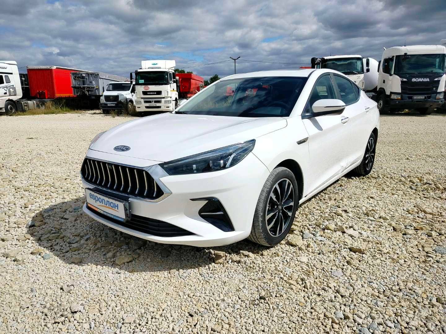 JAC J7