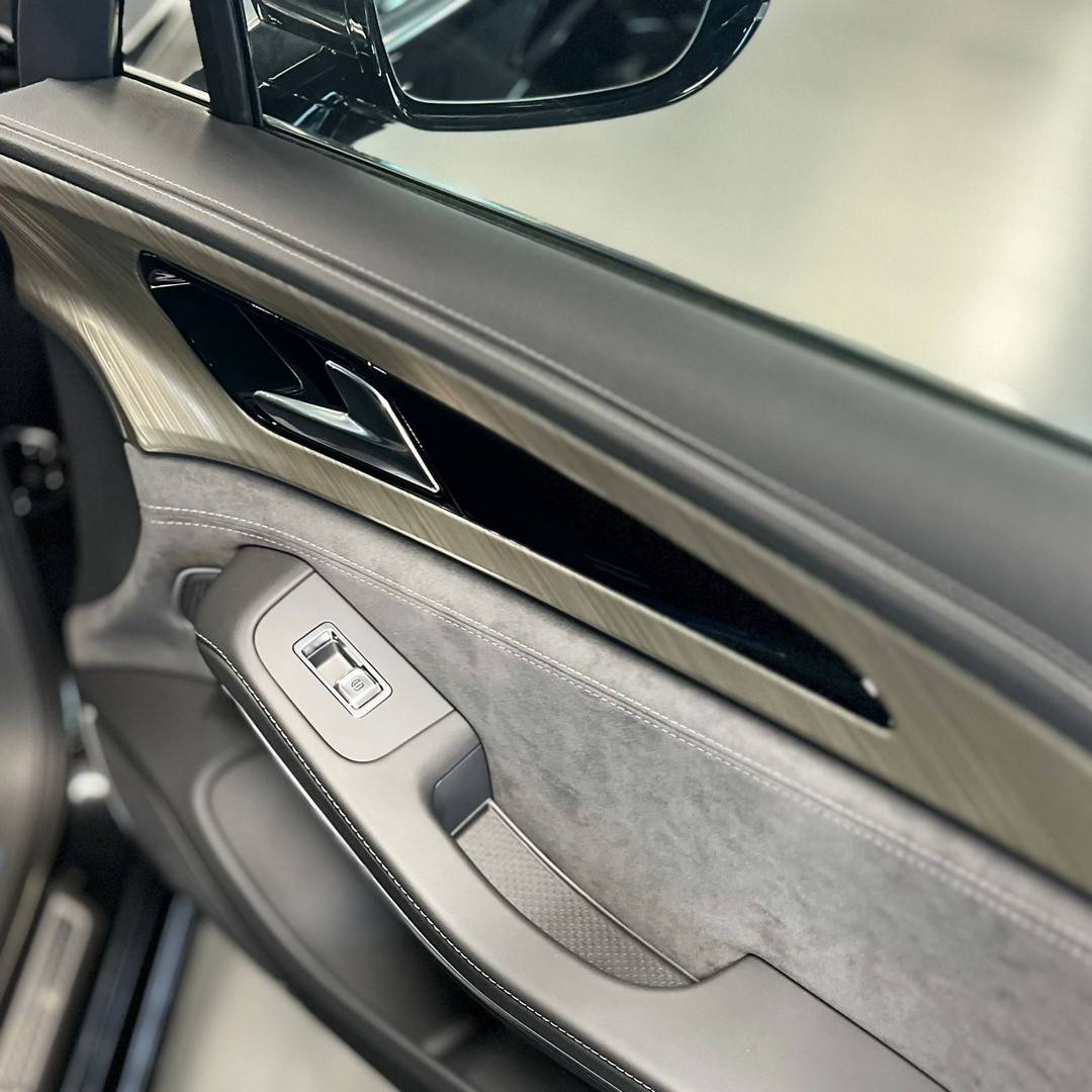 Hongqi H9 2.0Т Deluxe