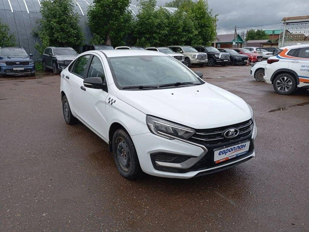 Lada Vesta седан,  107 442 км, 2024 года в лизинг