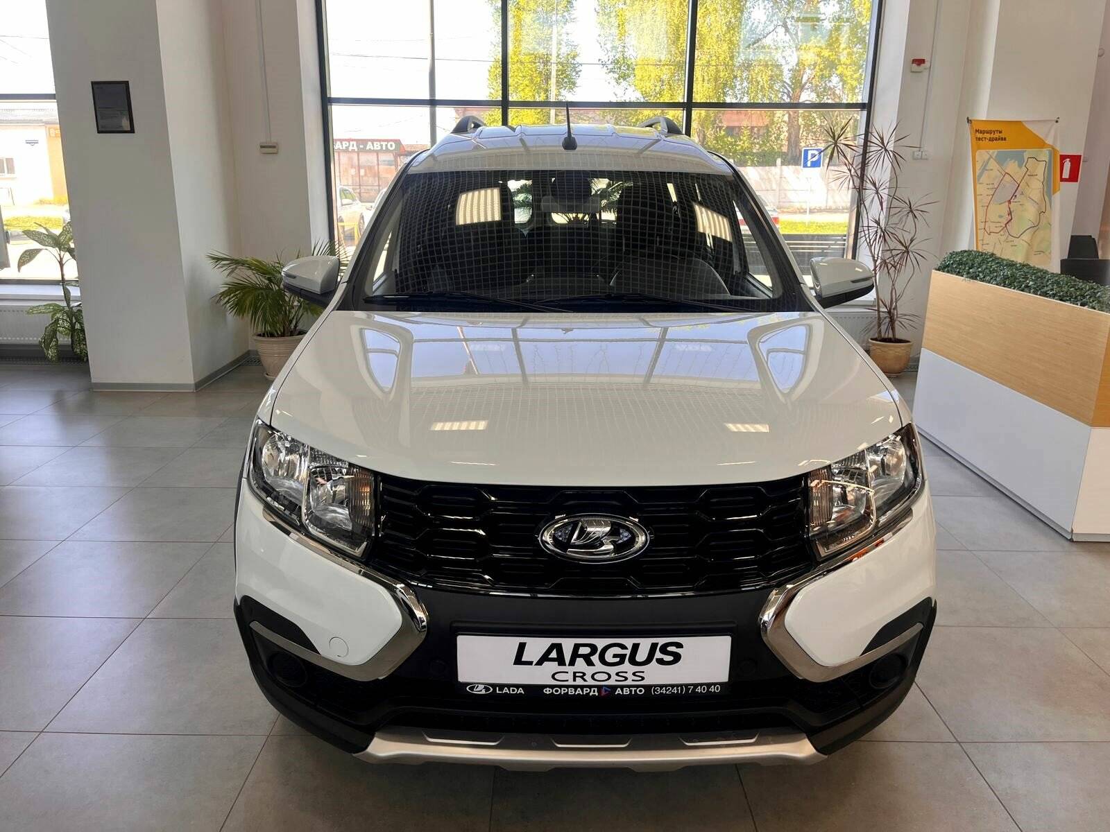 Lada Largus Cross Enjoy 5 мест 1.6 106hp 5MT