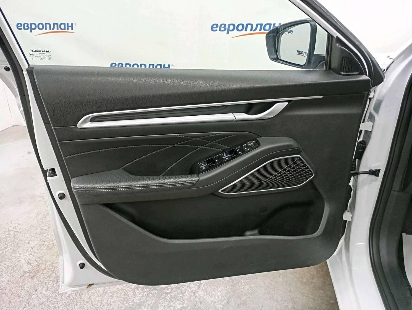 Geely Emgrand,  75 113 км, 2024 года в лизинг
