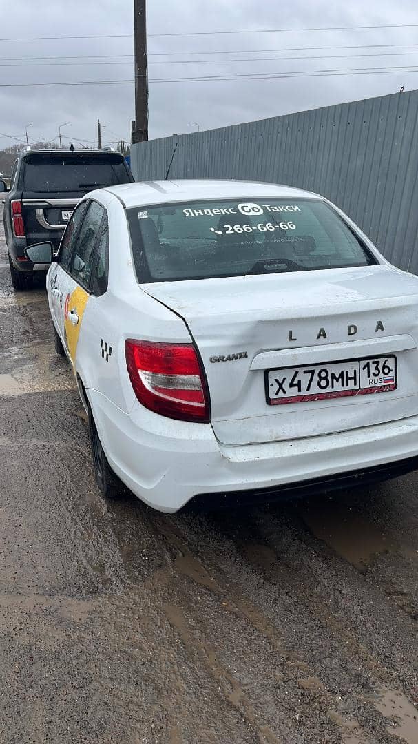Lada Granta седан,  156 605 км, 2024 года в лизинг
