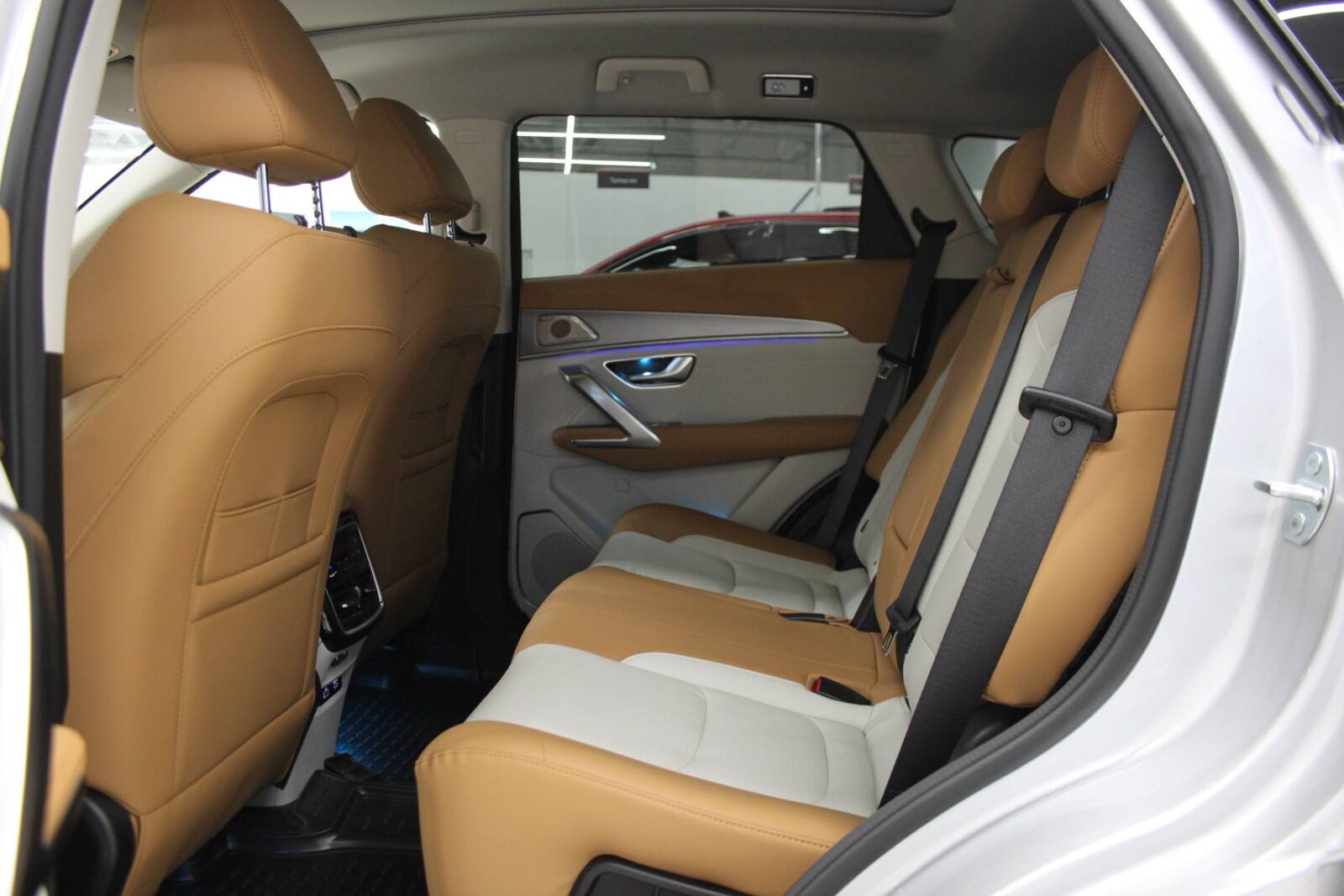 Jetour X70 Plus 1.6TGDI-7DCT Luxury