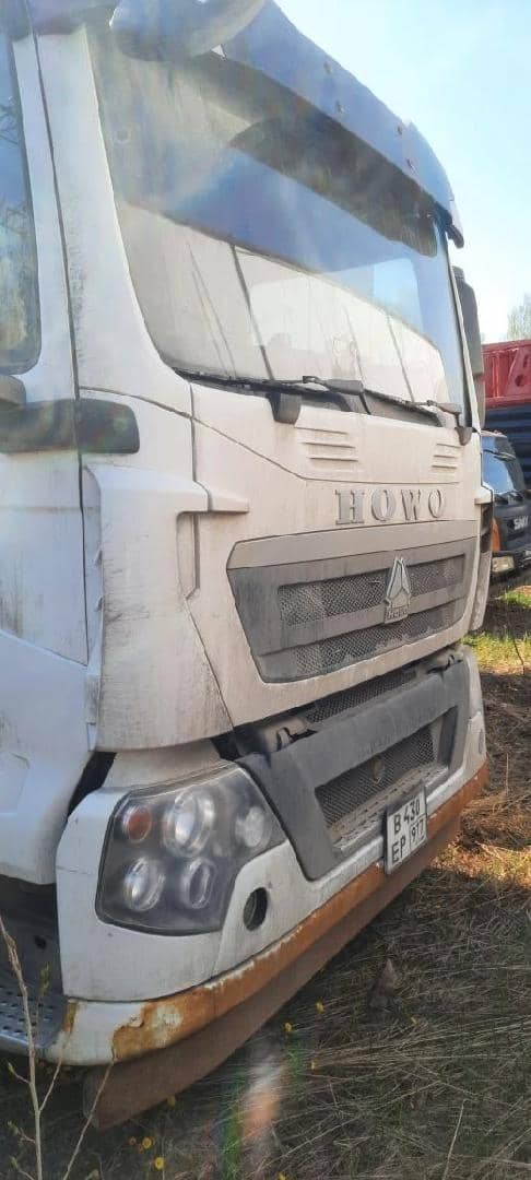HOWO ZZ1186N621GE1