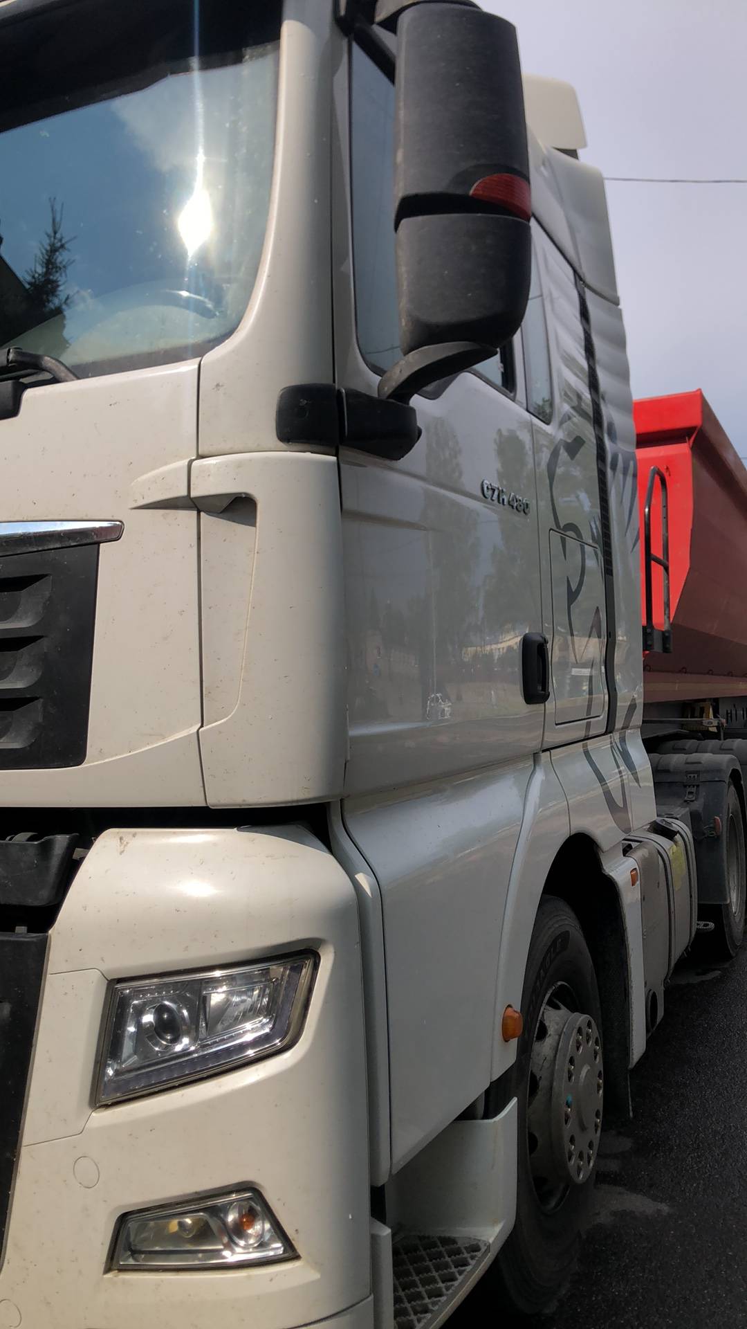 Sitrak С7Н 6×4 ZZ4256V364HE,  156 322 км, 2023 года в лизинг